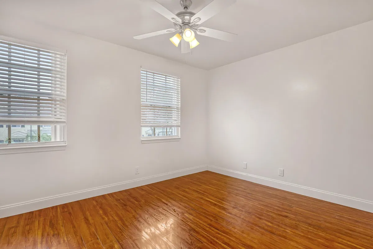 Residence photo 22