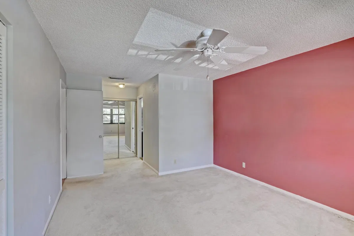  Unit 212d photo 22