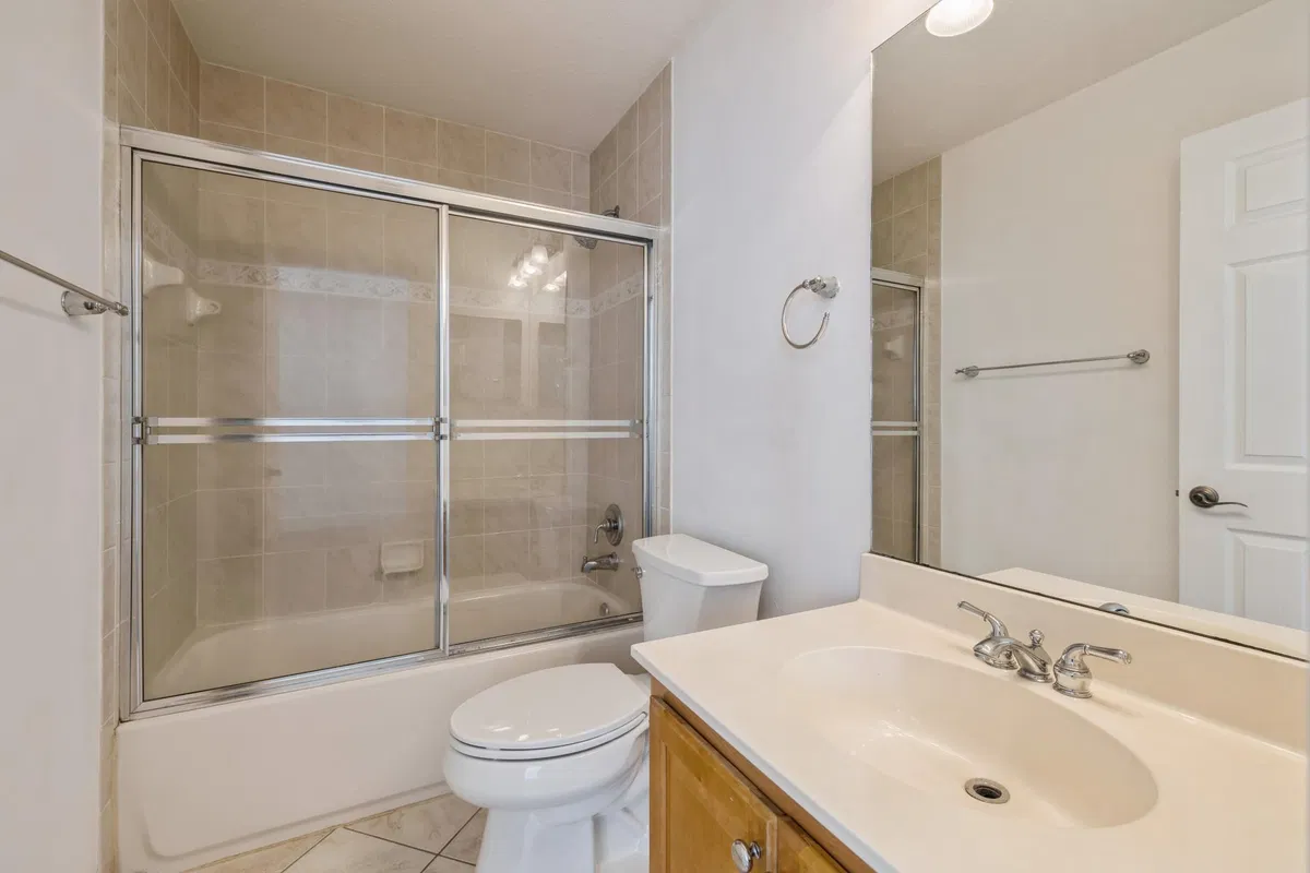 Residence photo 10