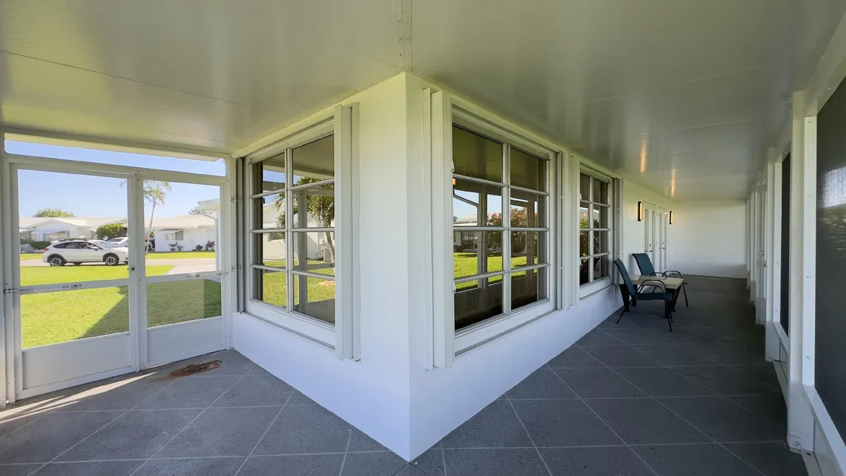 Residence photo 10