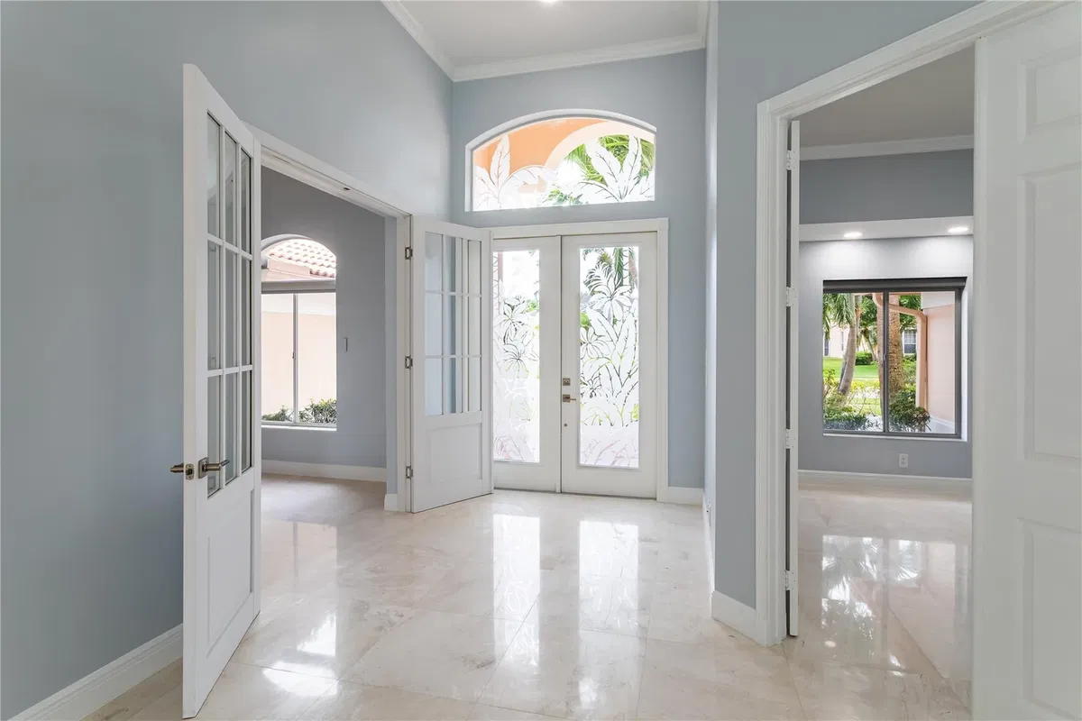 Residence photo 4
