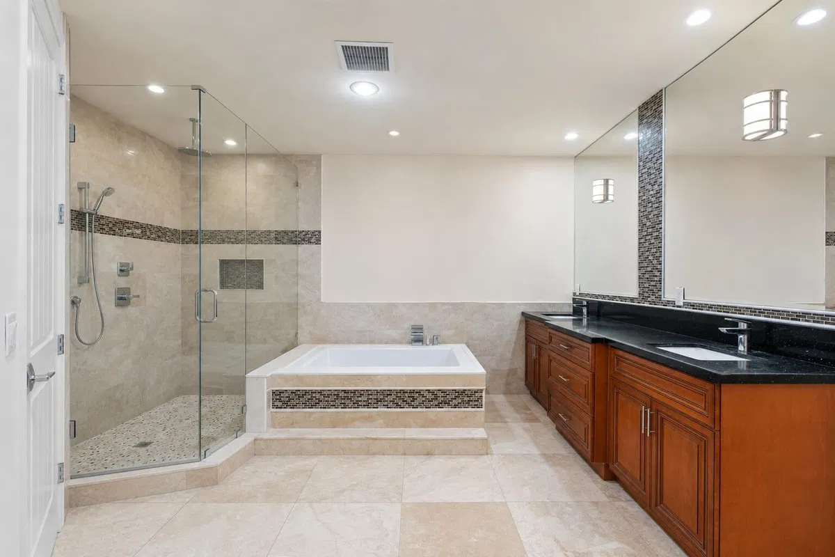 Residence photo 22