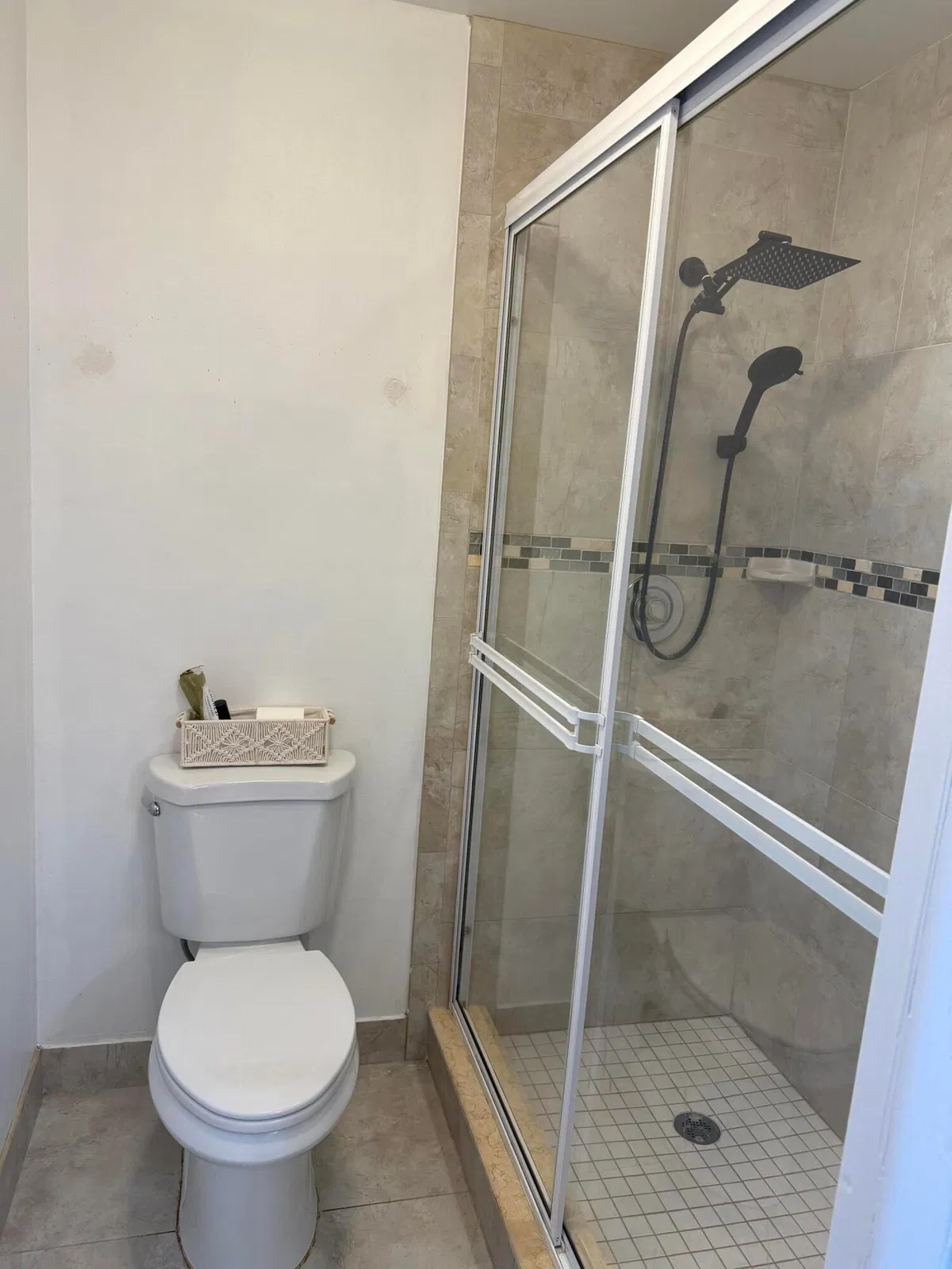 Unit 24 photo 19