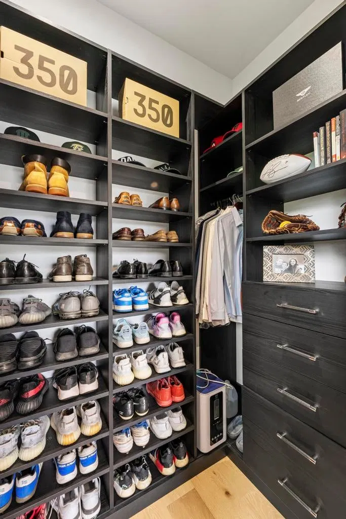 Residence photo 64