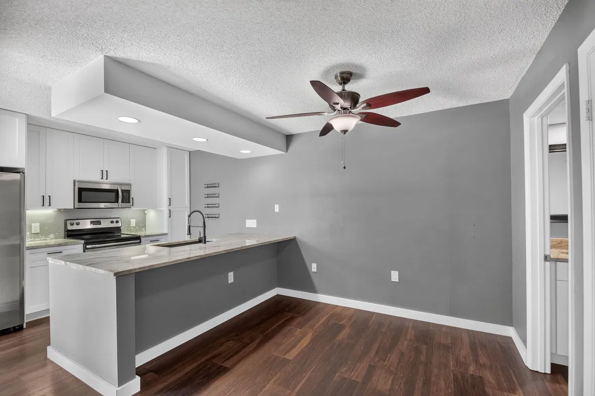 Residence photo 7