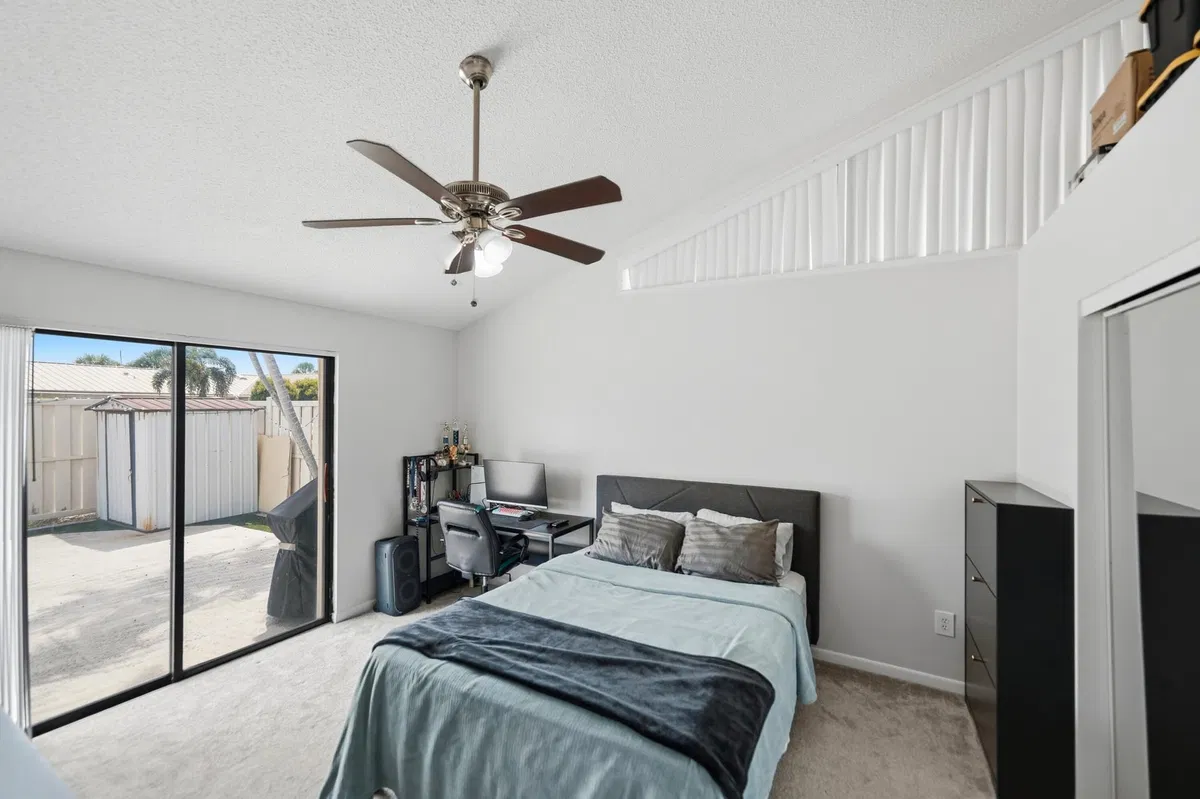 Old Palm Golf Club Residence photo 22