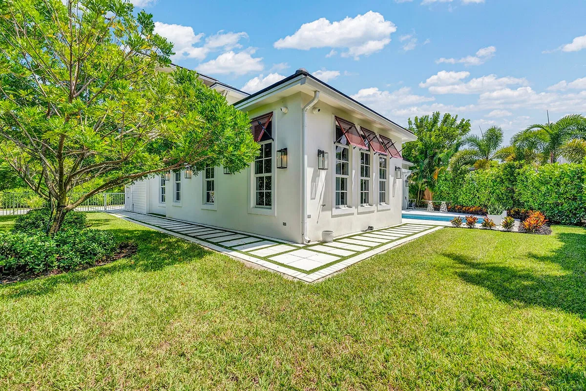  Residence photo 52
