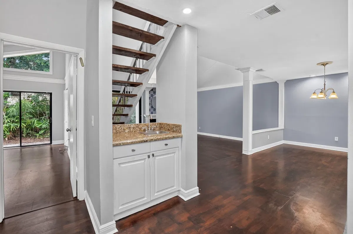 Residence photo 10