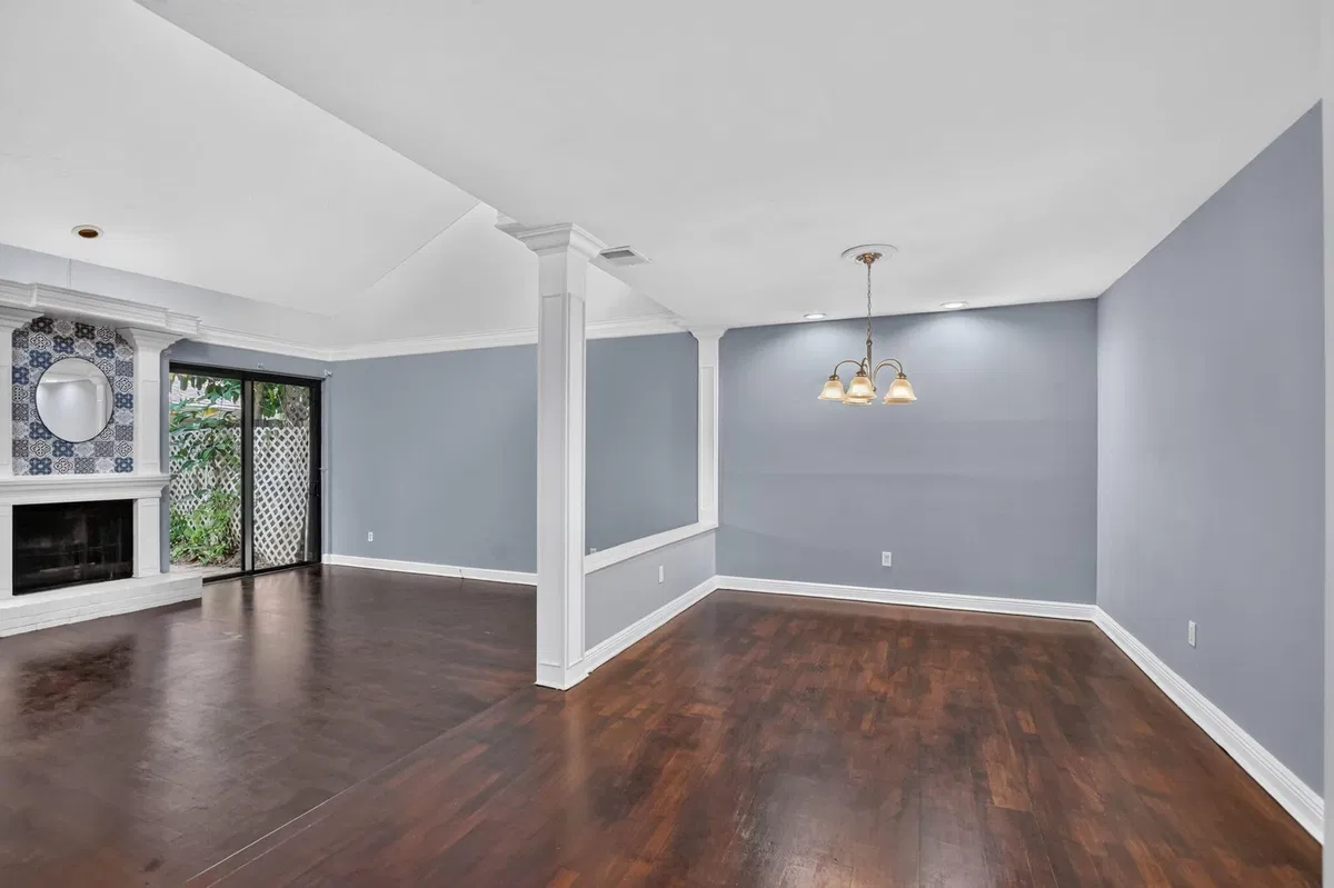 Residence photo 13