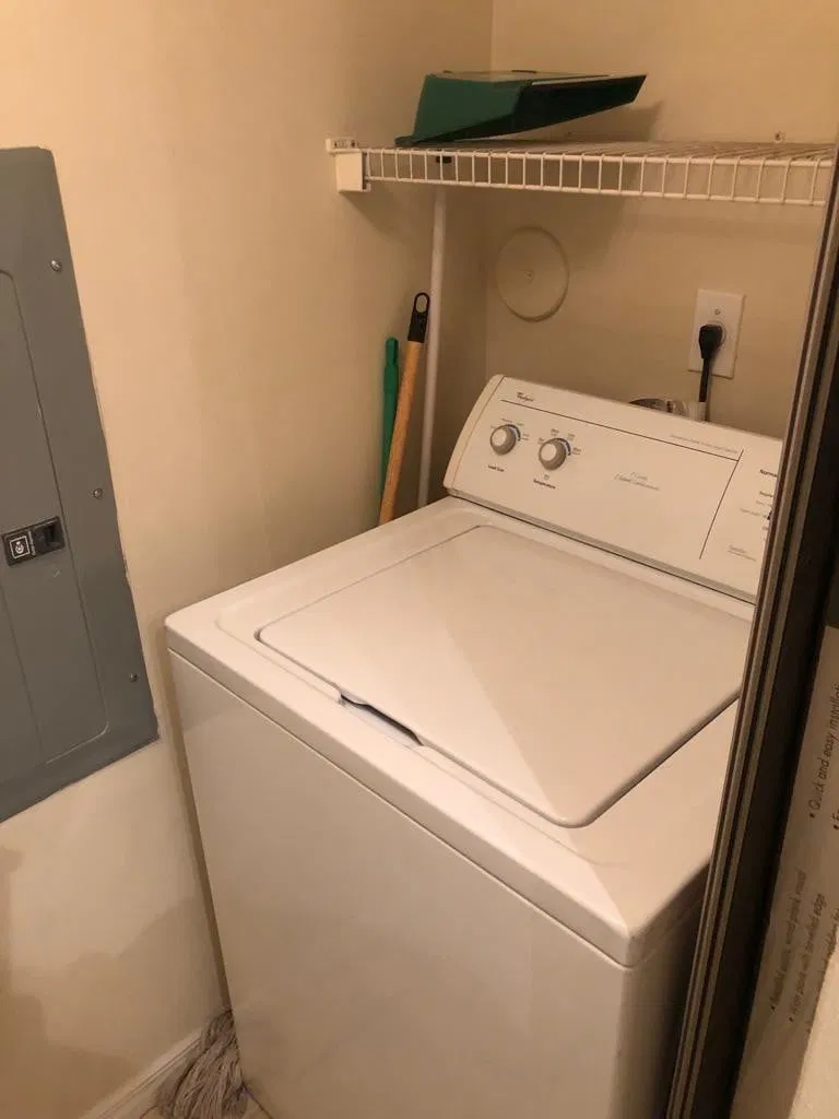  Unit 105 photo 28