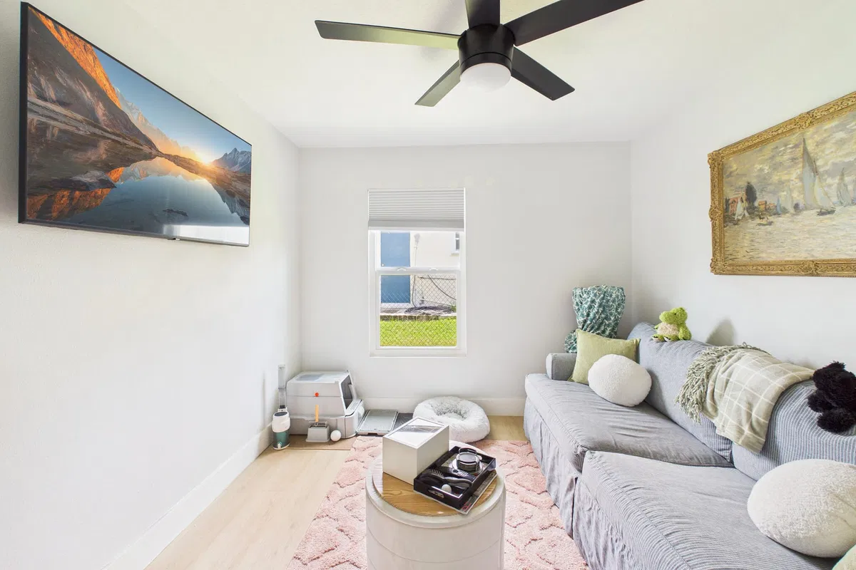 Residence photo 46