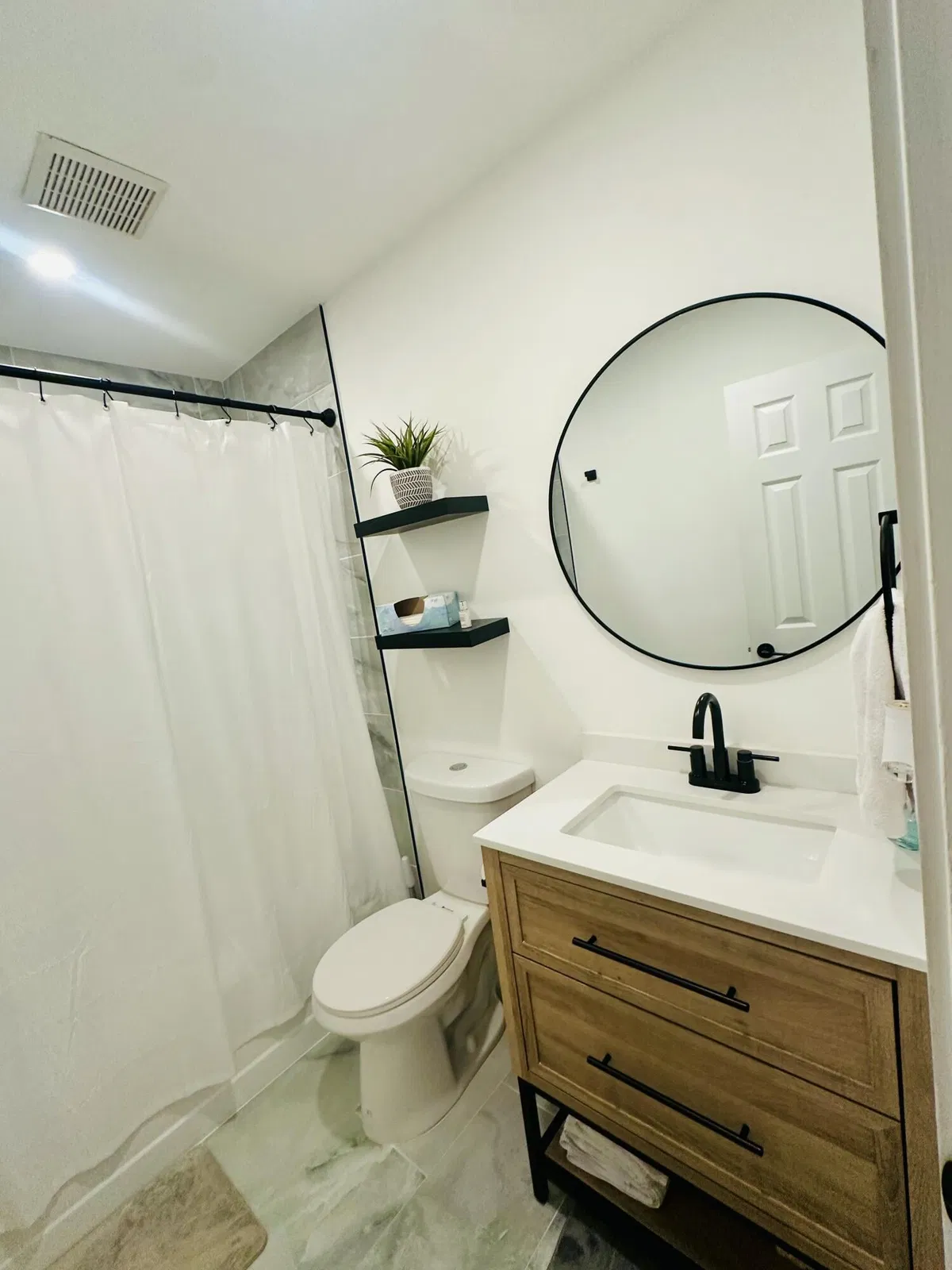 Residence photo 16