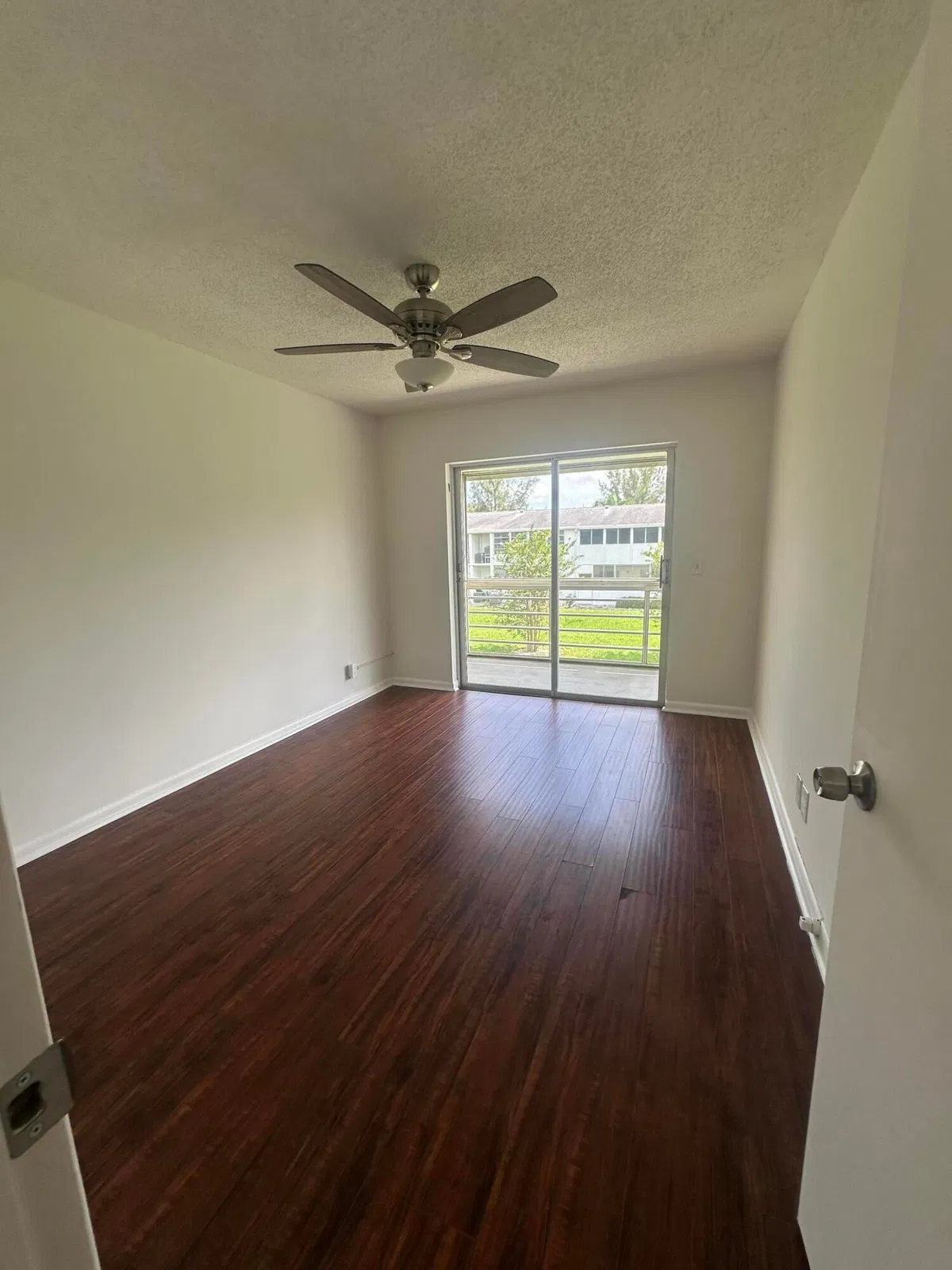 Residence photo 13