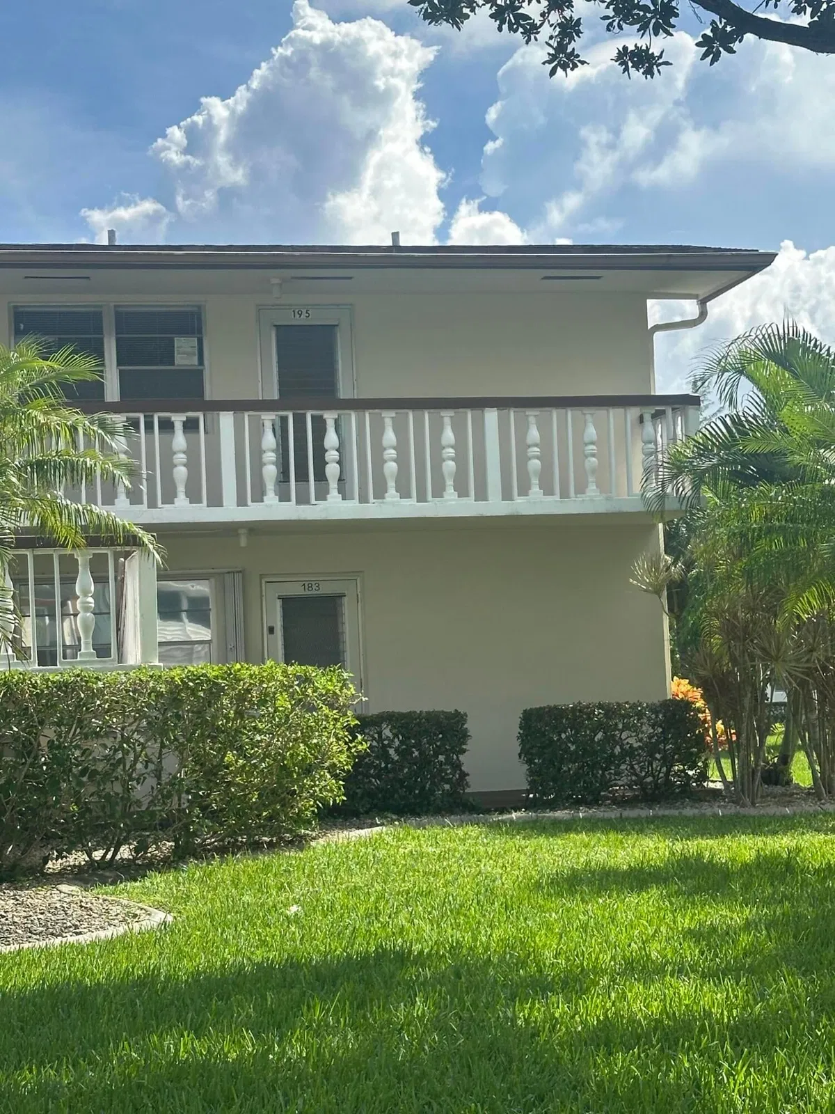 Residence photo 19