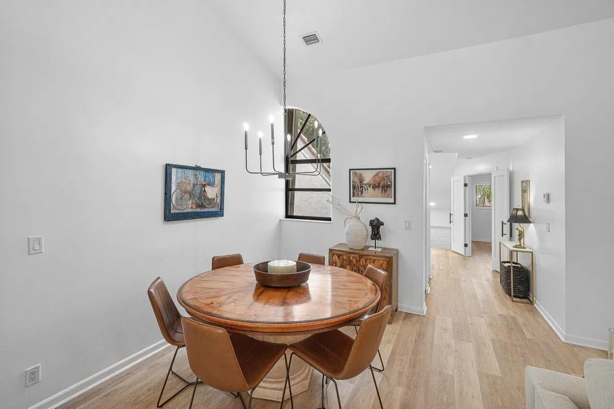  Unit 2706 photo 19