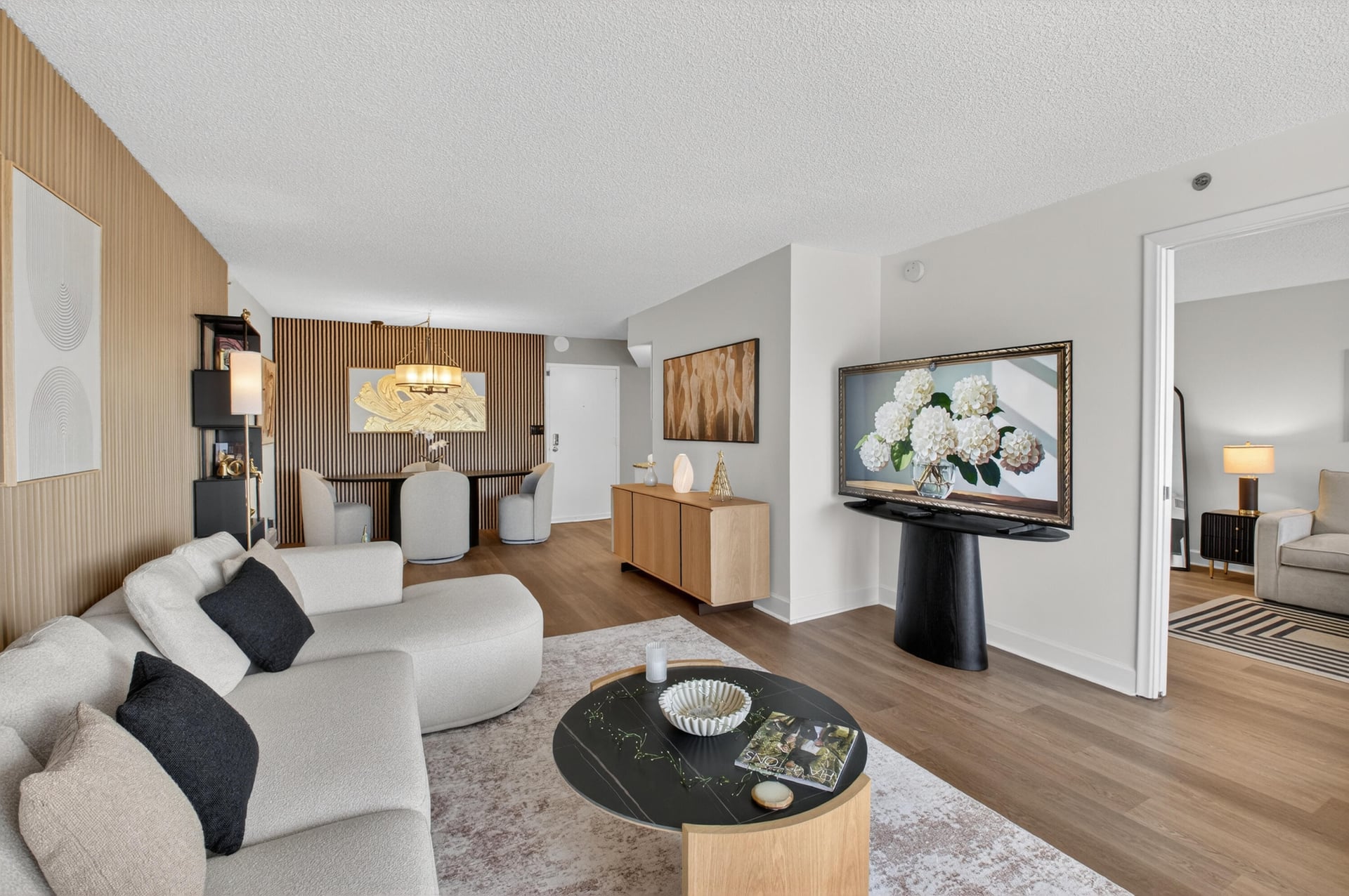 Unit 205 photo 7