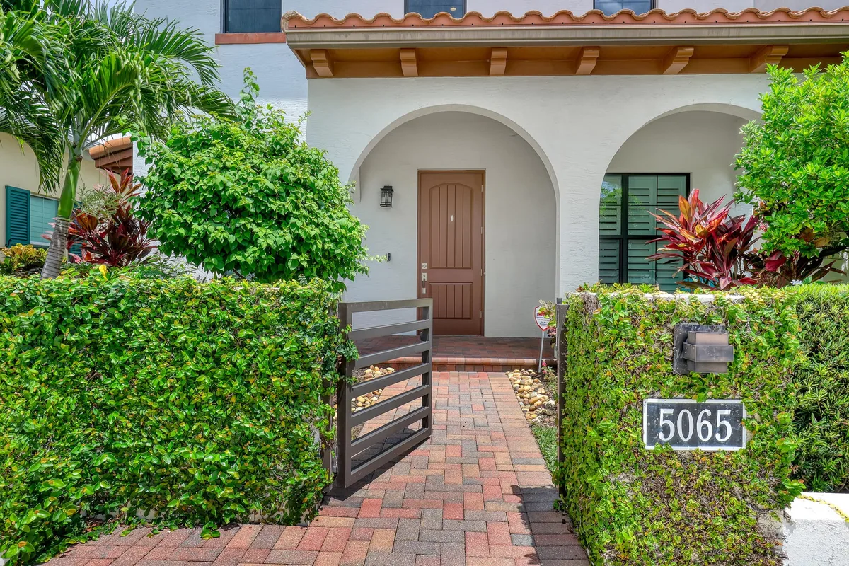 Alton Homes Palm Beach Gardens Residence photo 40
