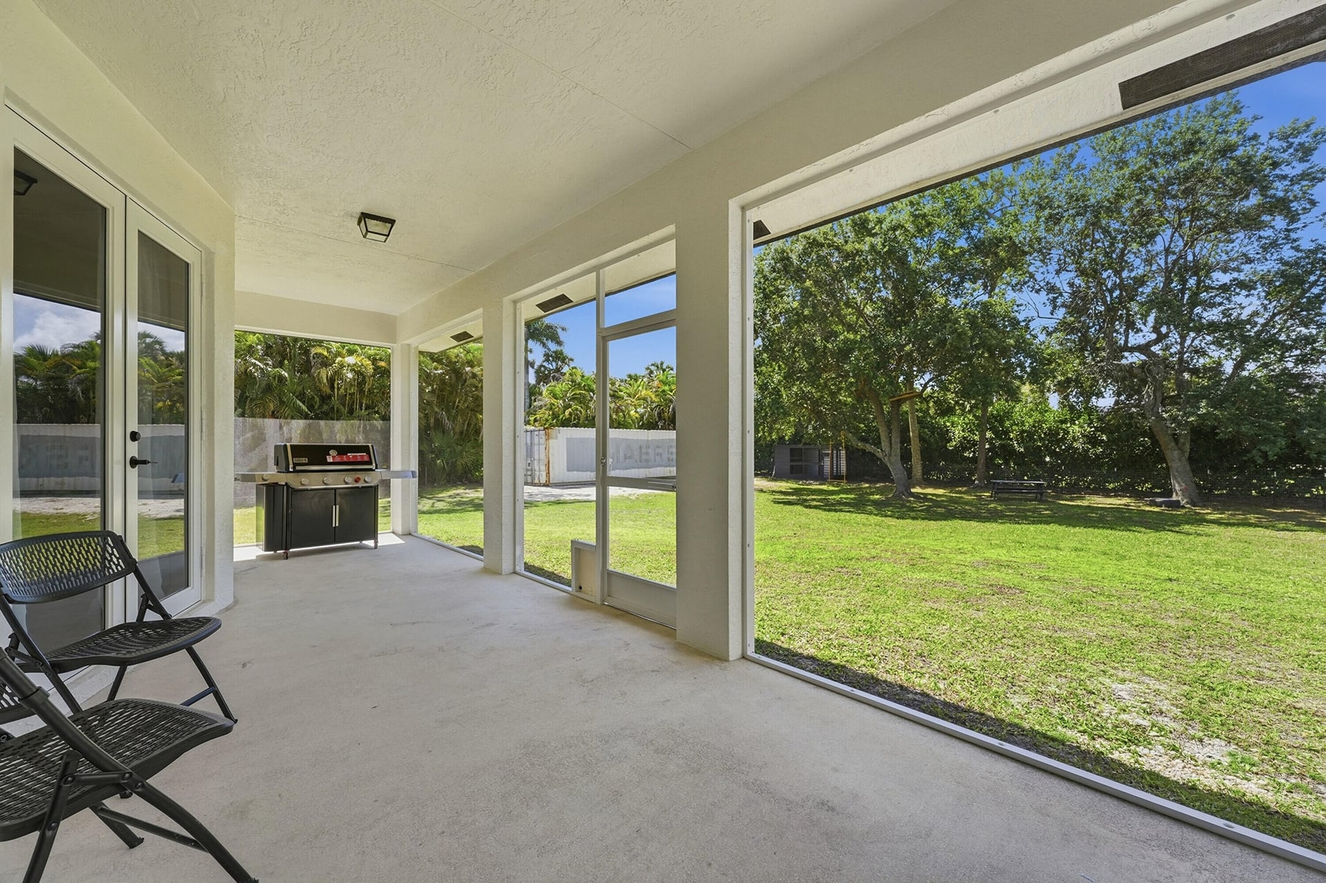 Residence photo 61