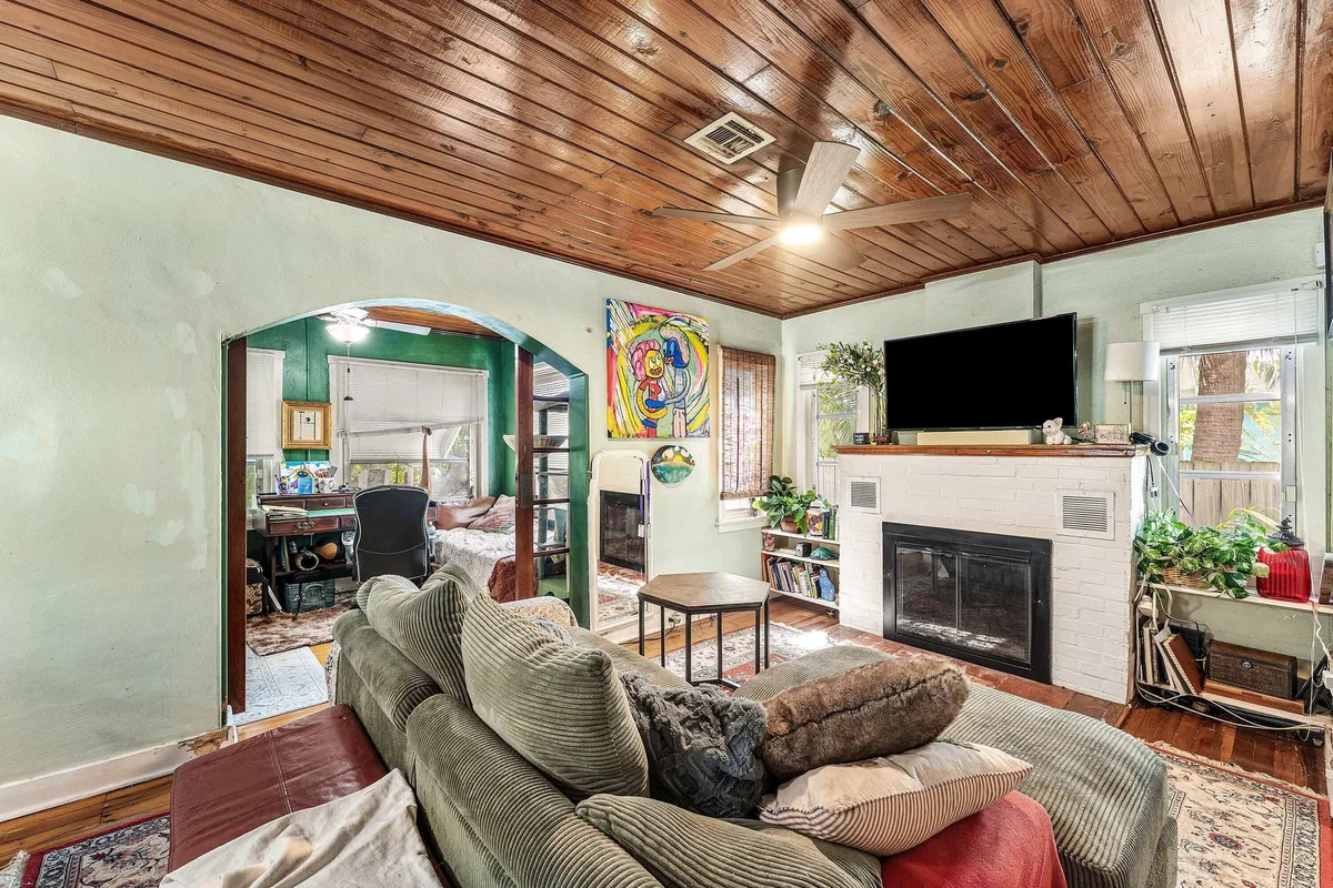 Residence photo 13
