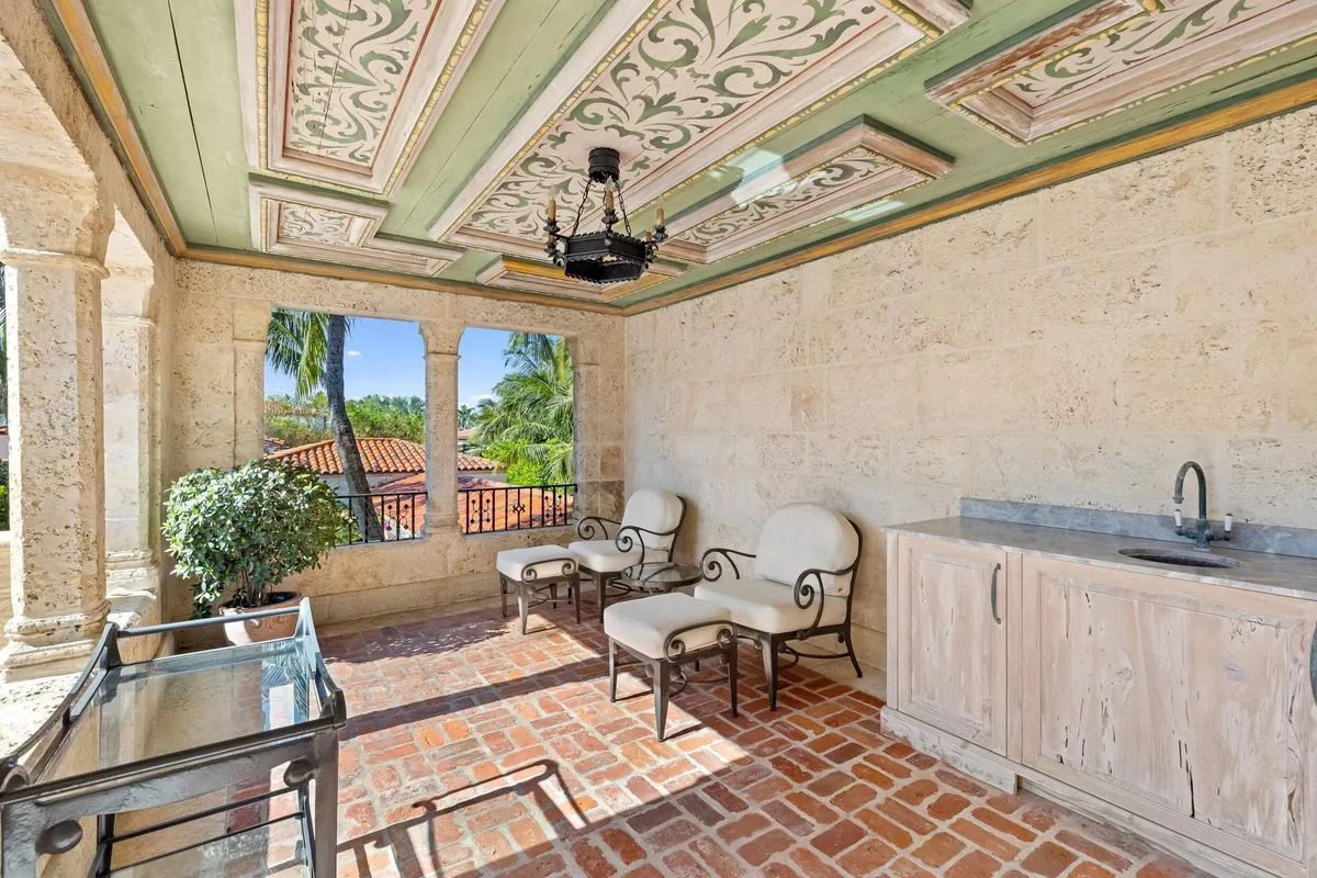 Estate Section Palm Beach Residence photo 16