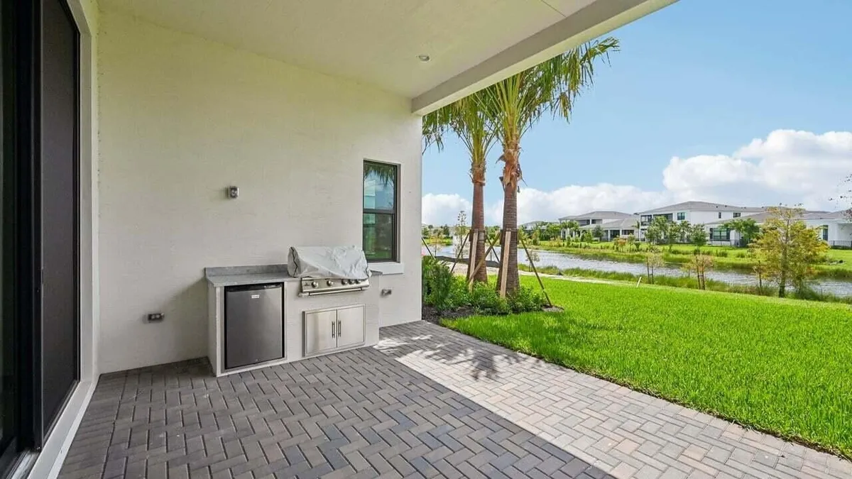 Artistry Palm Beach Gardens Residence photo 37