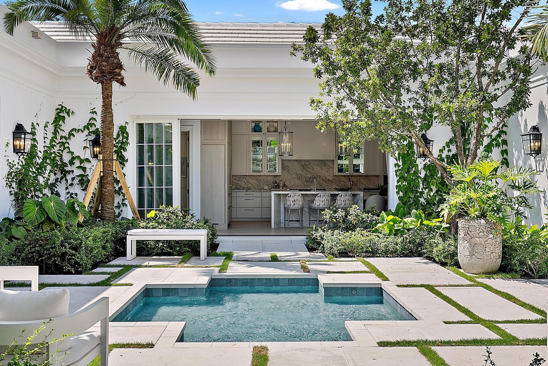 North End Palm Beach Residence photo 25