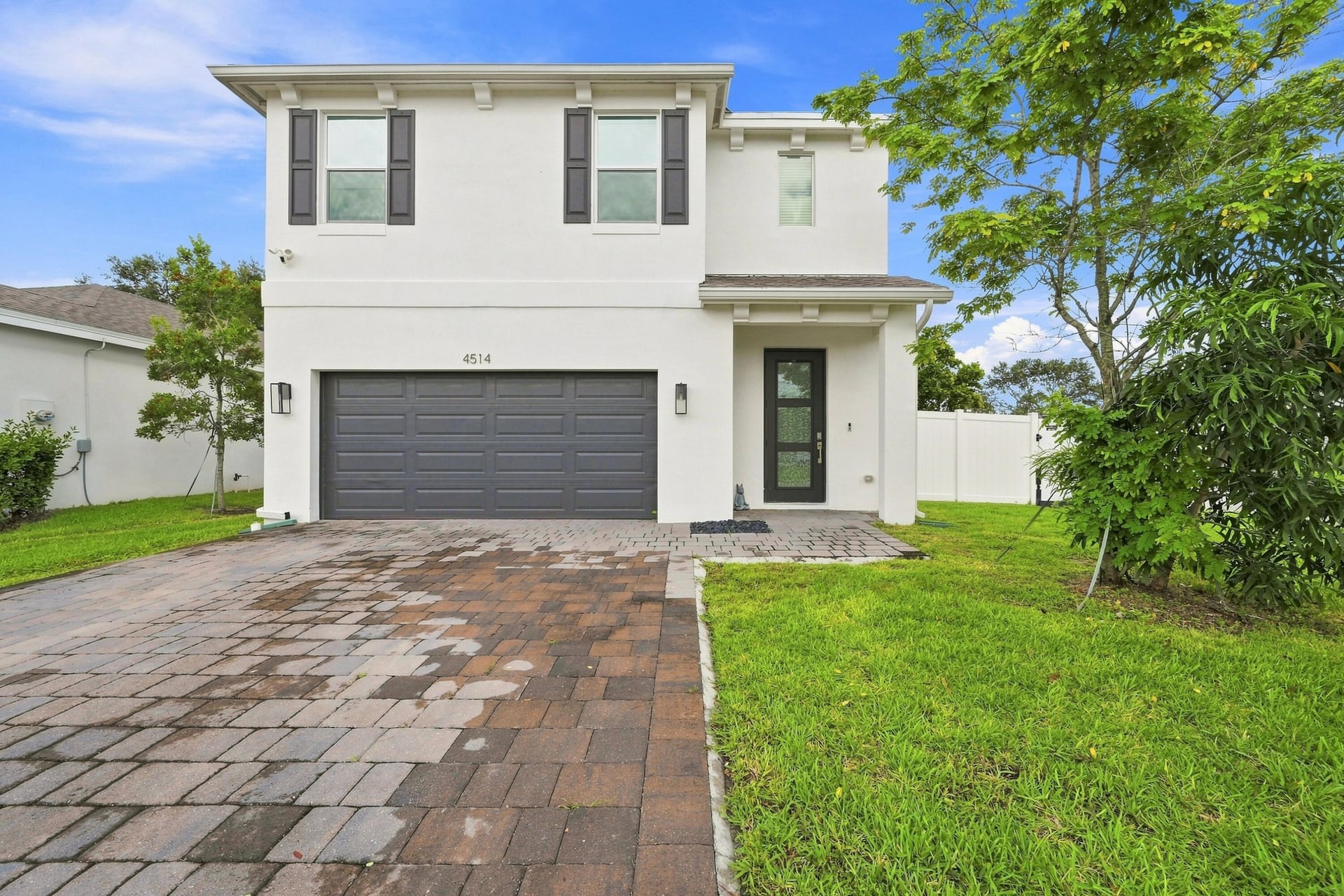 Residence photo 34