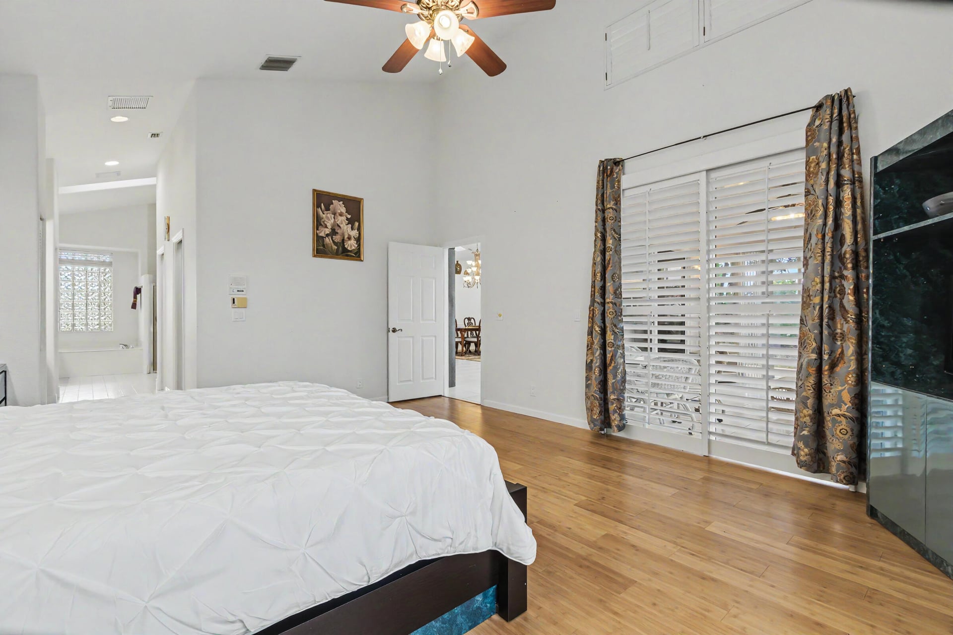 Residence photo 34