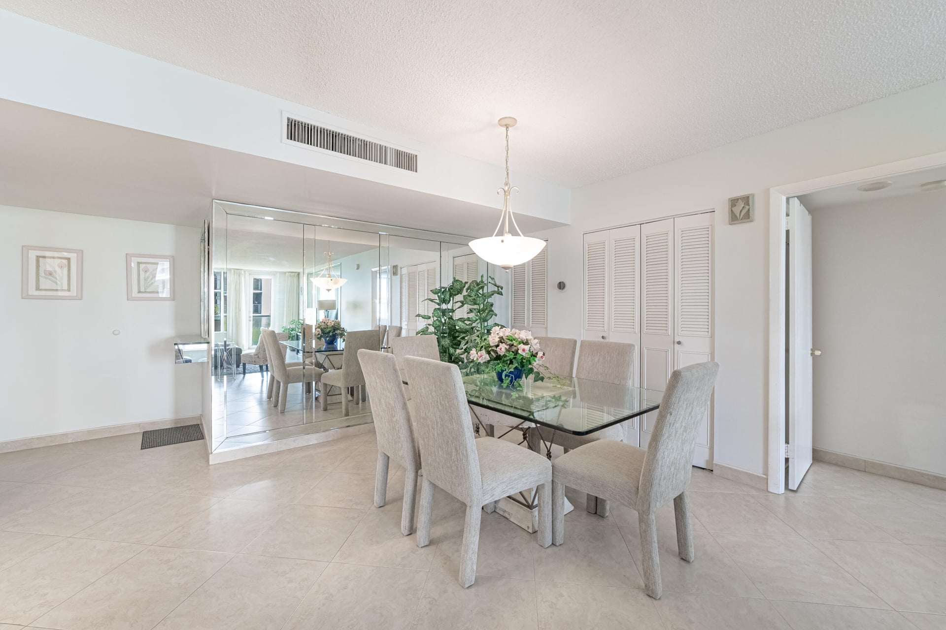The Patrician of Palm Beach Unit 401 photo 10