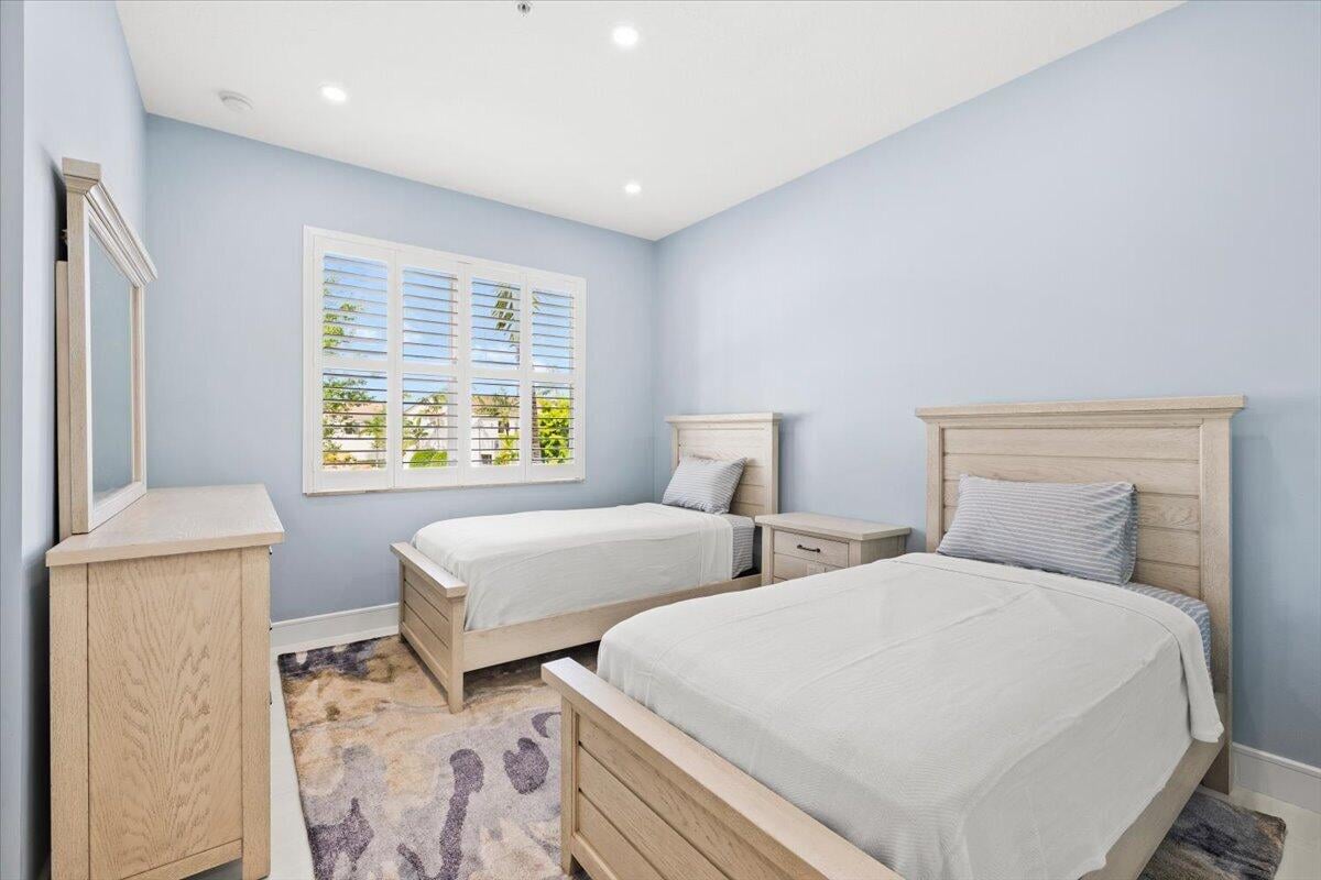  Residence photo 25
