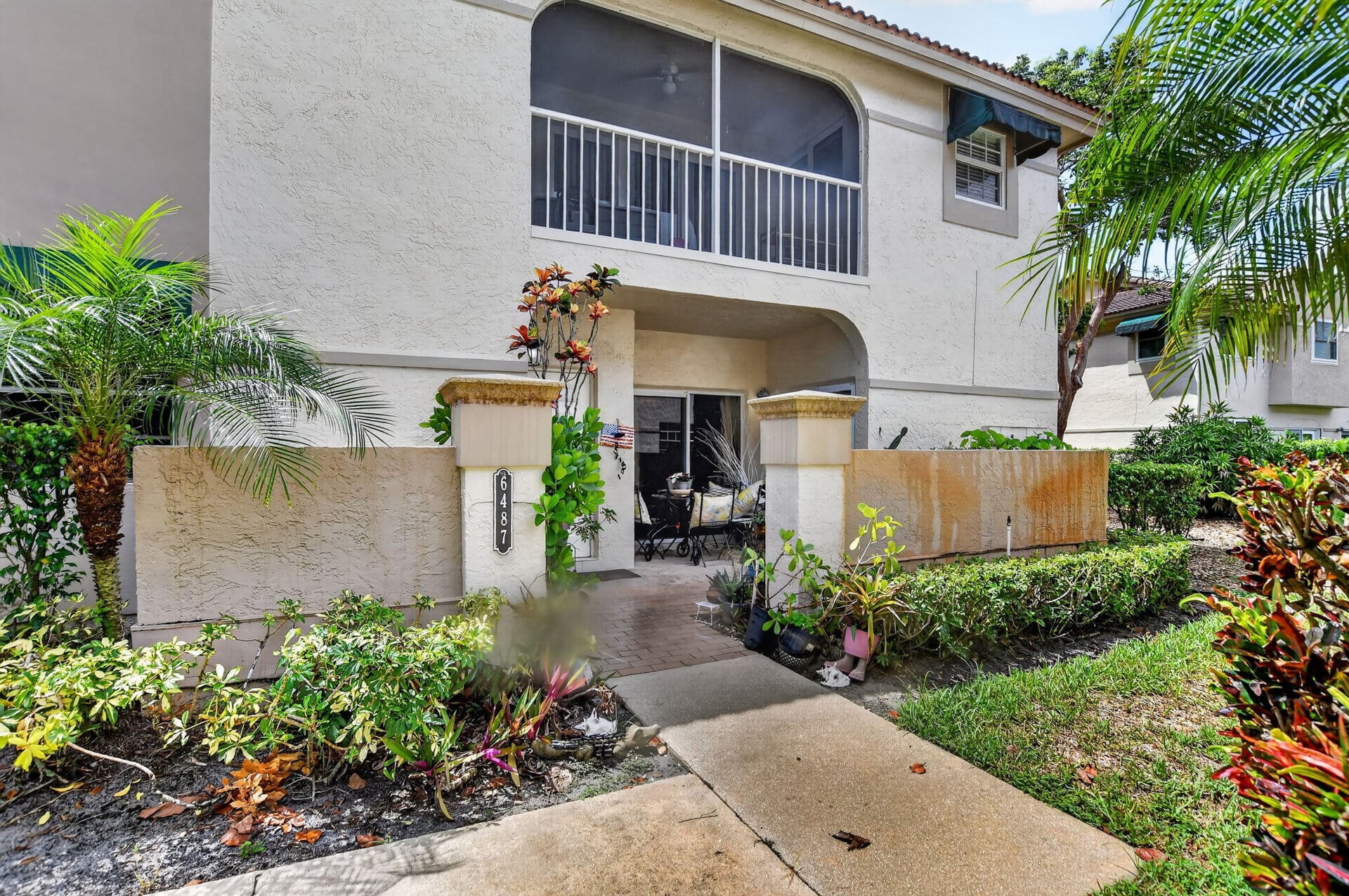 Residence photo 4