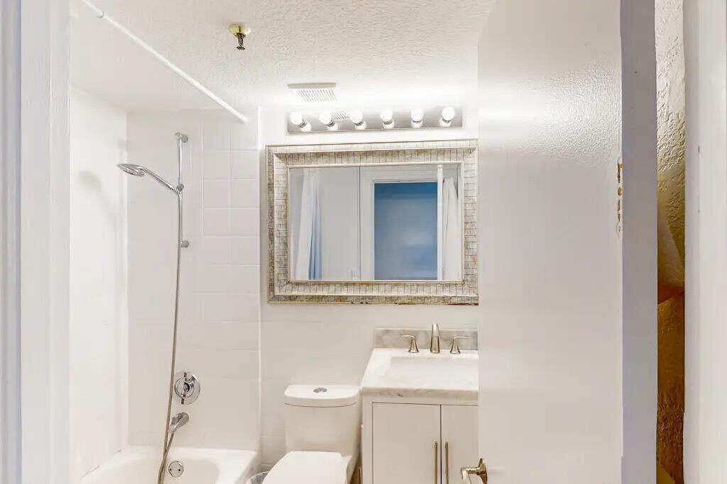 North End Palm Beach Unit 3215 photo 10
