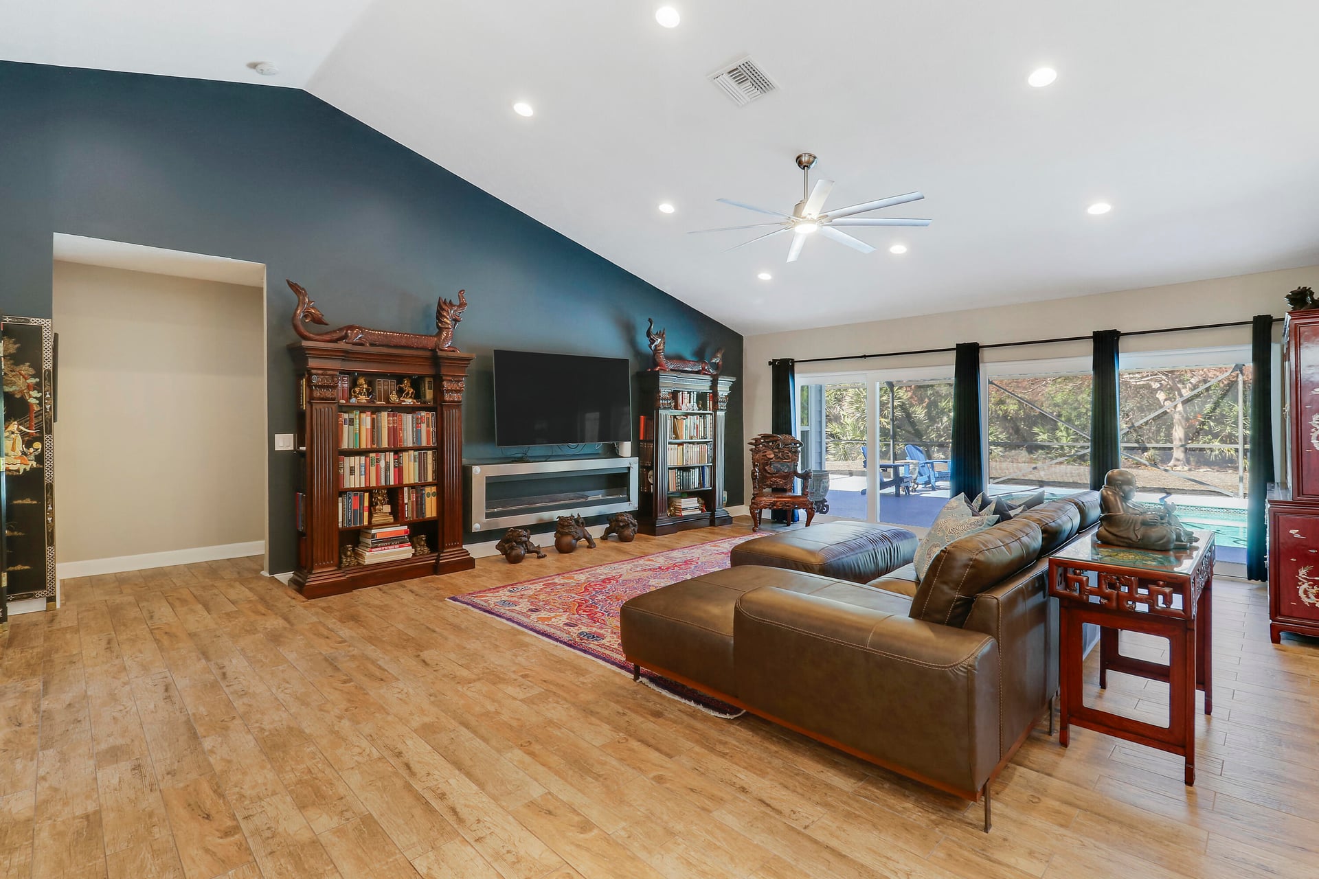 Residence photo 4