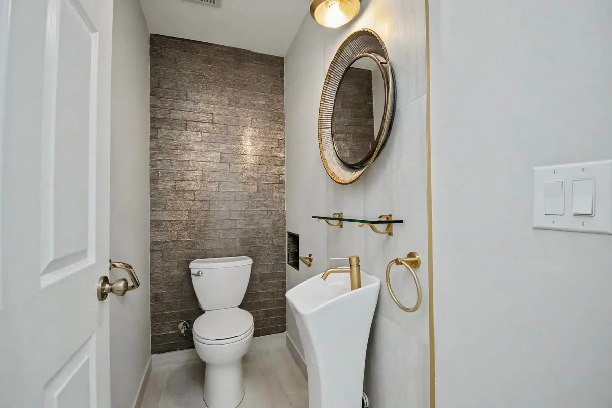 Residence photo 31