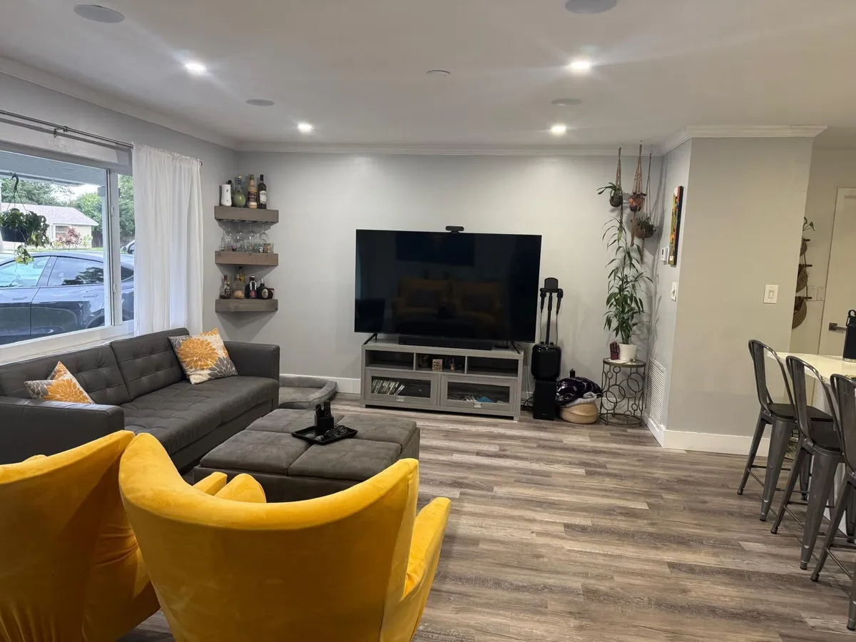 Residence photo 22