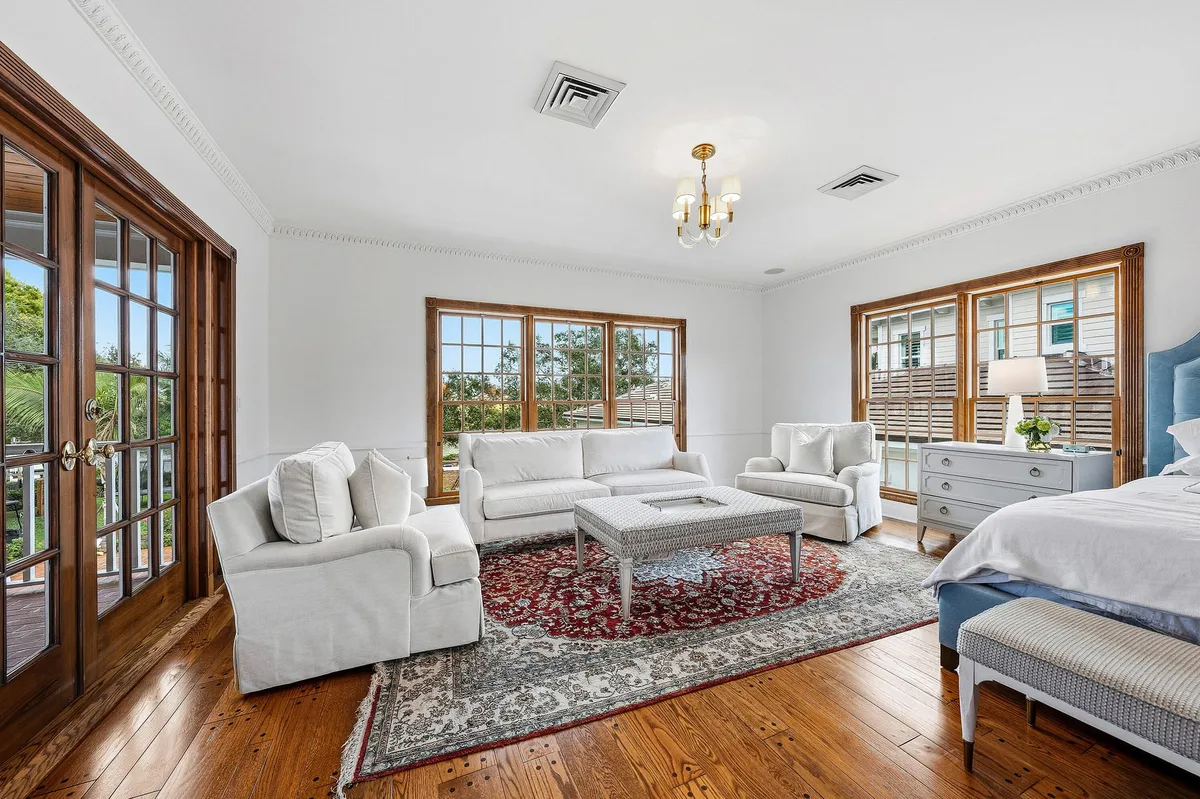 Jupiter River Estates Residence photo 25
