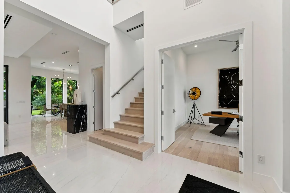  Residence photo 7