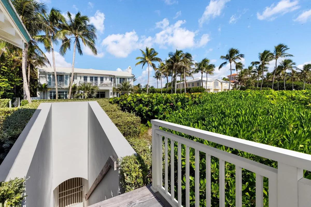 Estate Section Palm Beach Residence photo 13