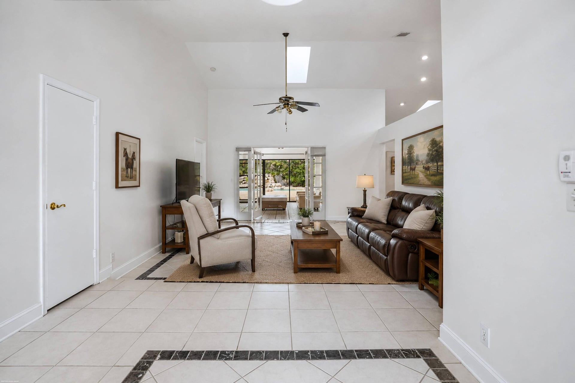 Saddle Trail Park Residence photo 64