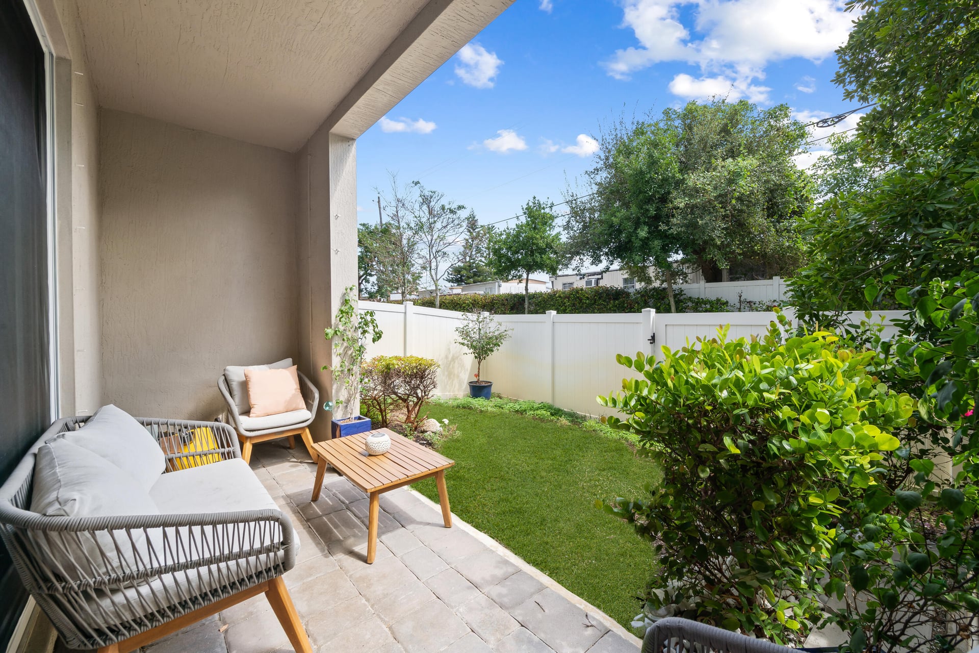  Residence photo 7