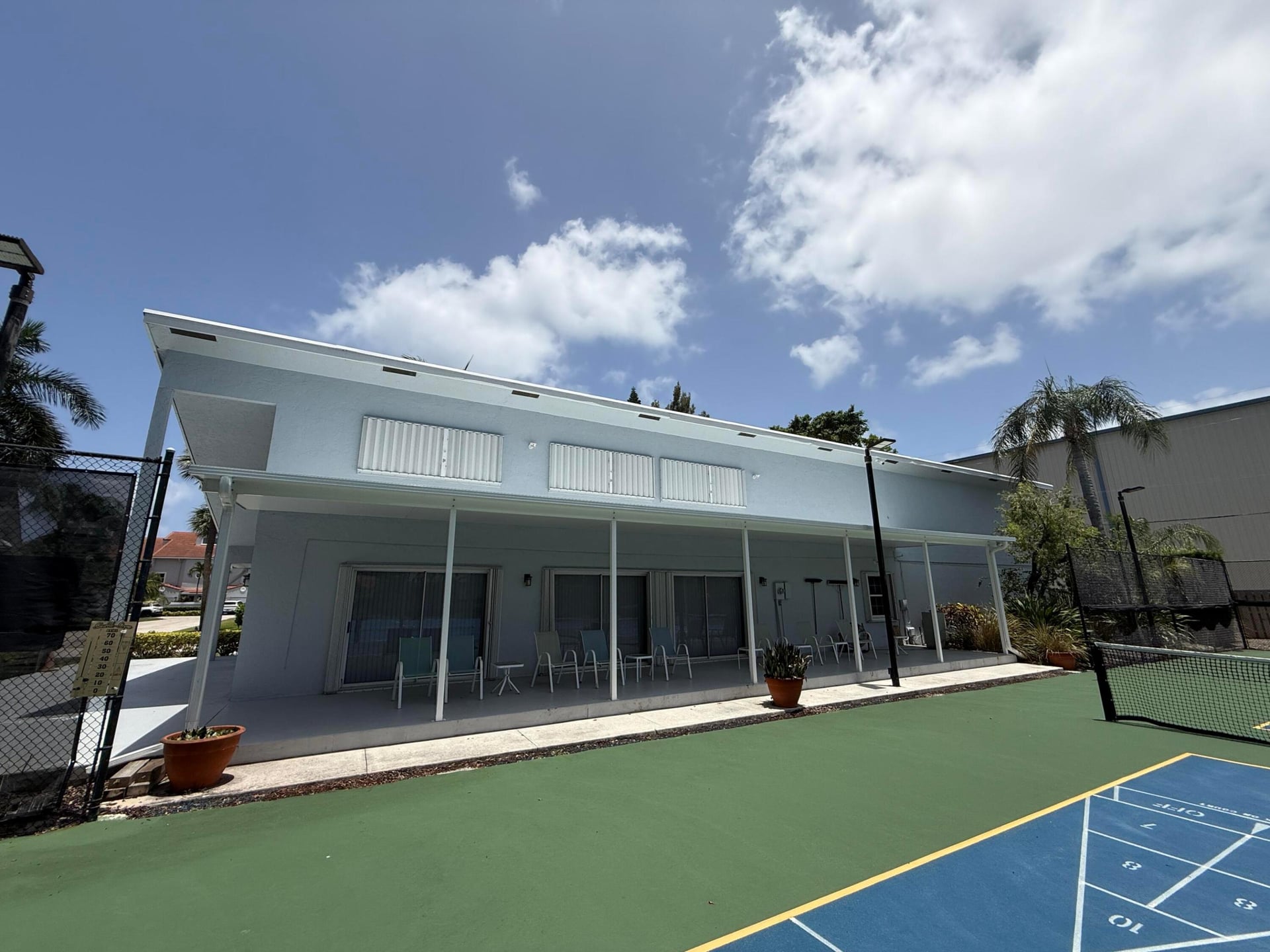 Residence photo 94