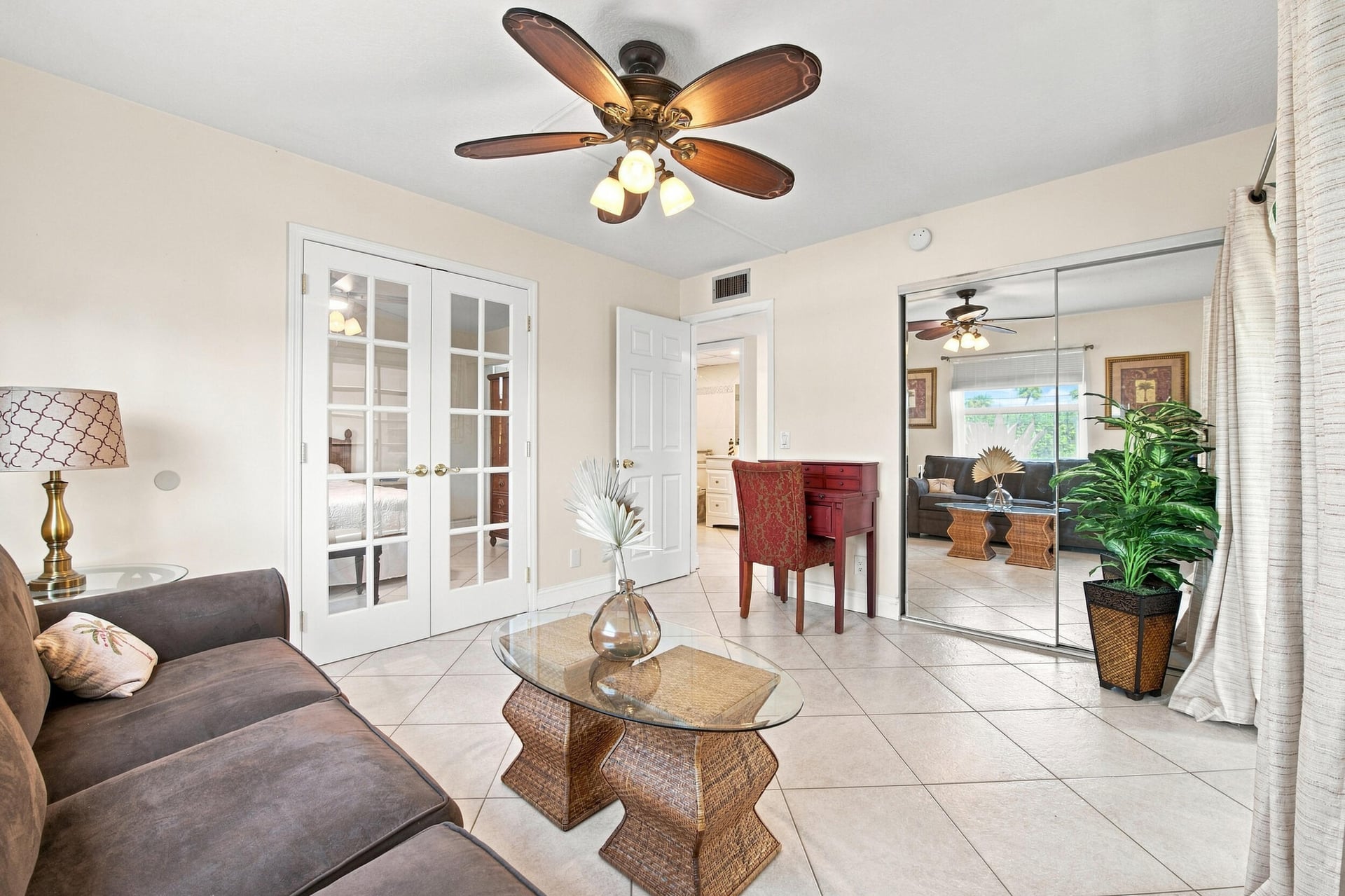 Residence photo 7