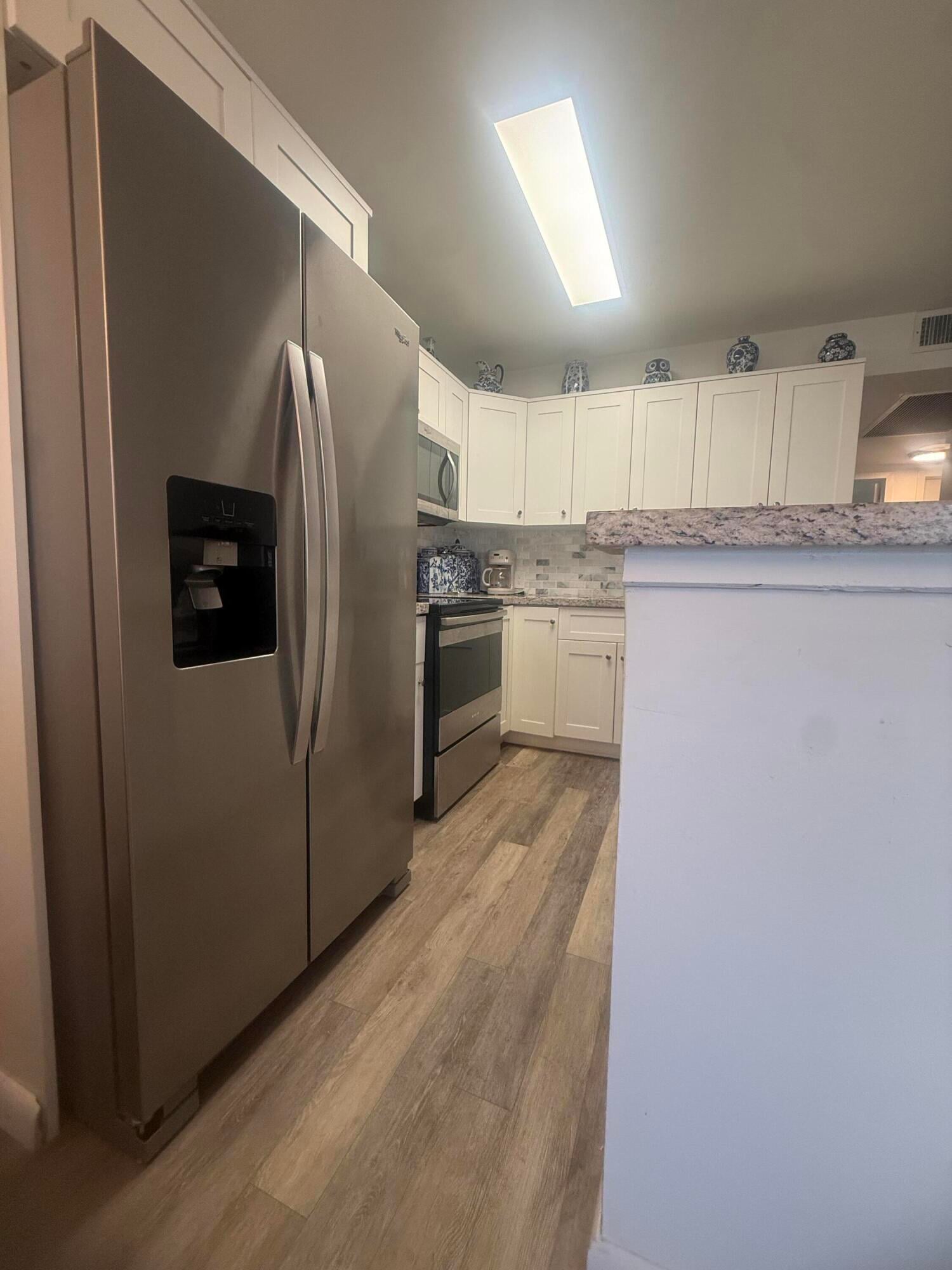 Residence photo 10