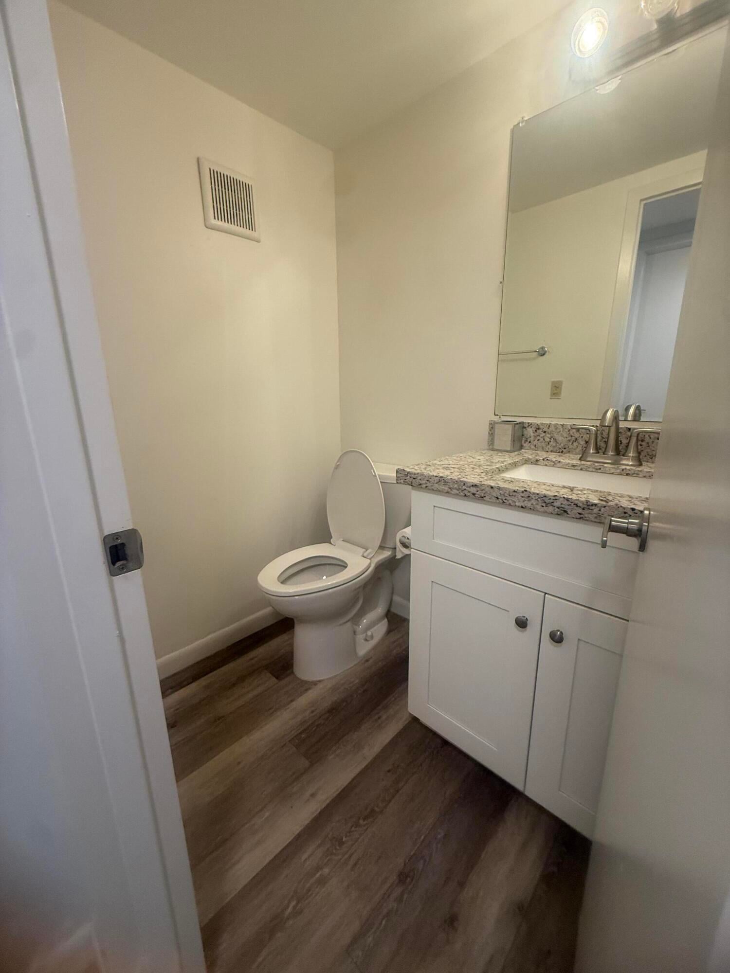 Residence photo 19
