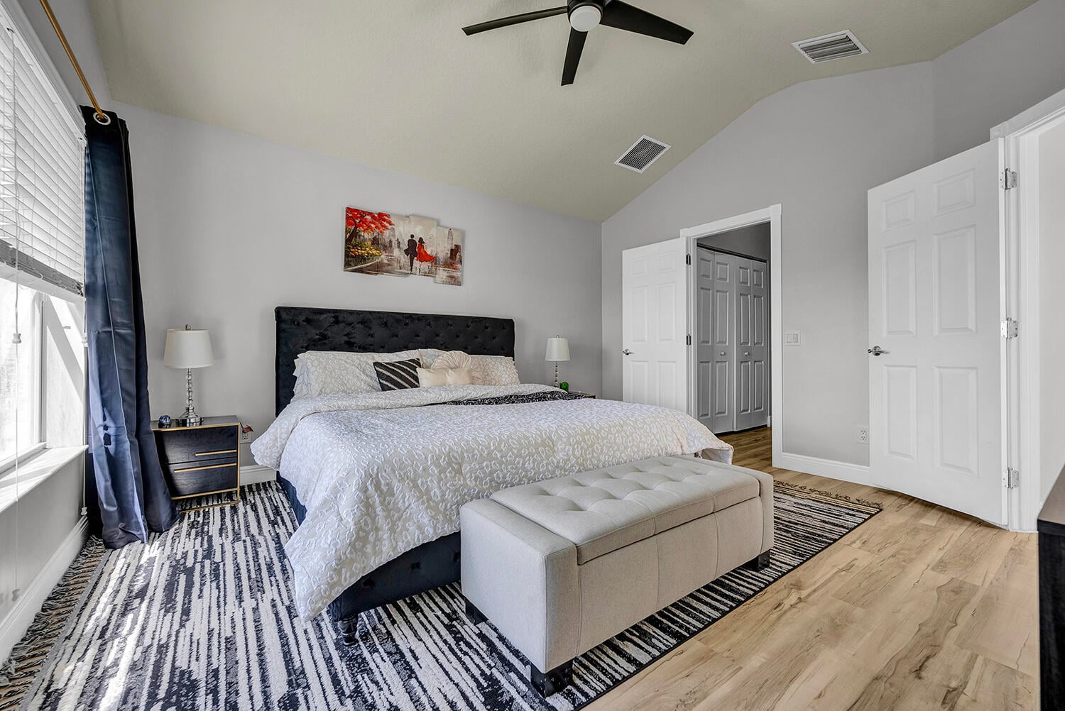 Residence photo 16