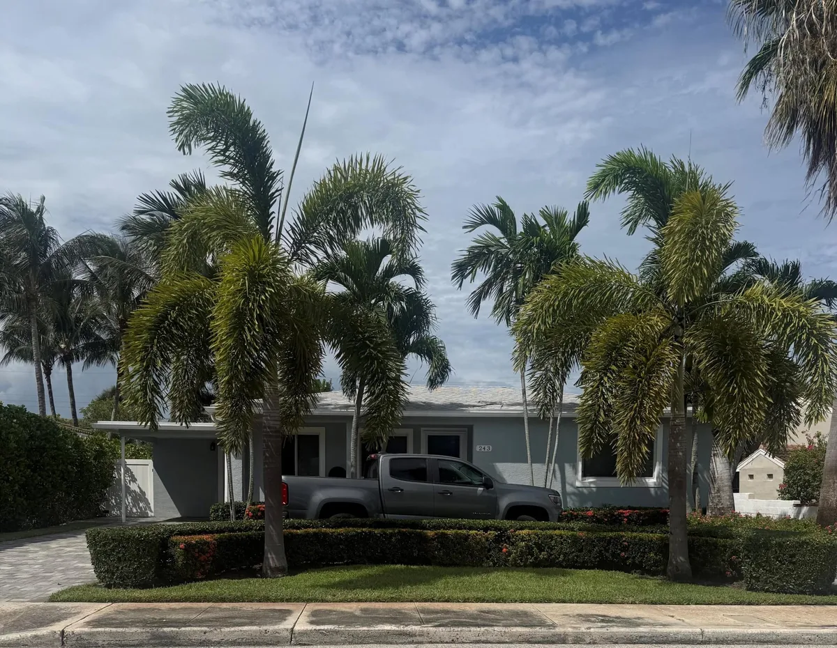 SoSo West Palm Beach Residence