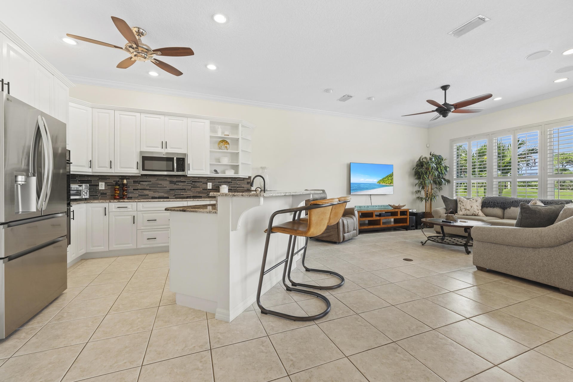 Monarch Country Club Residence photo 13