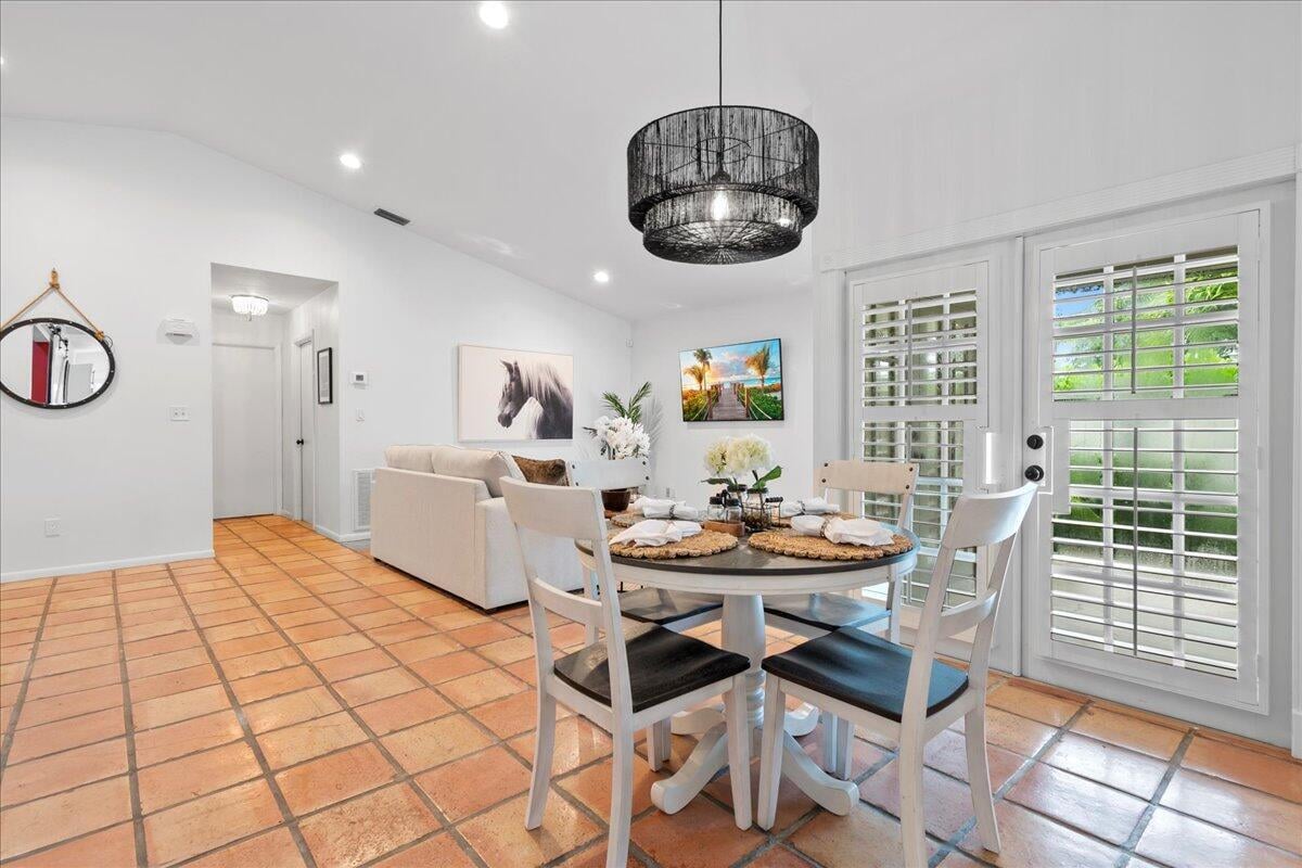 Residence photo 4