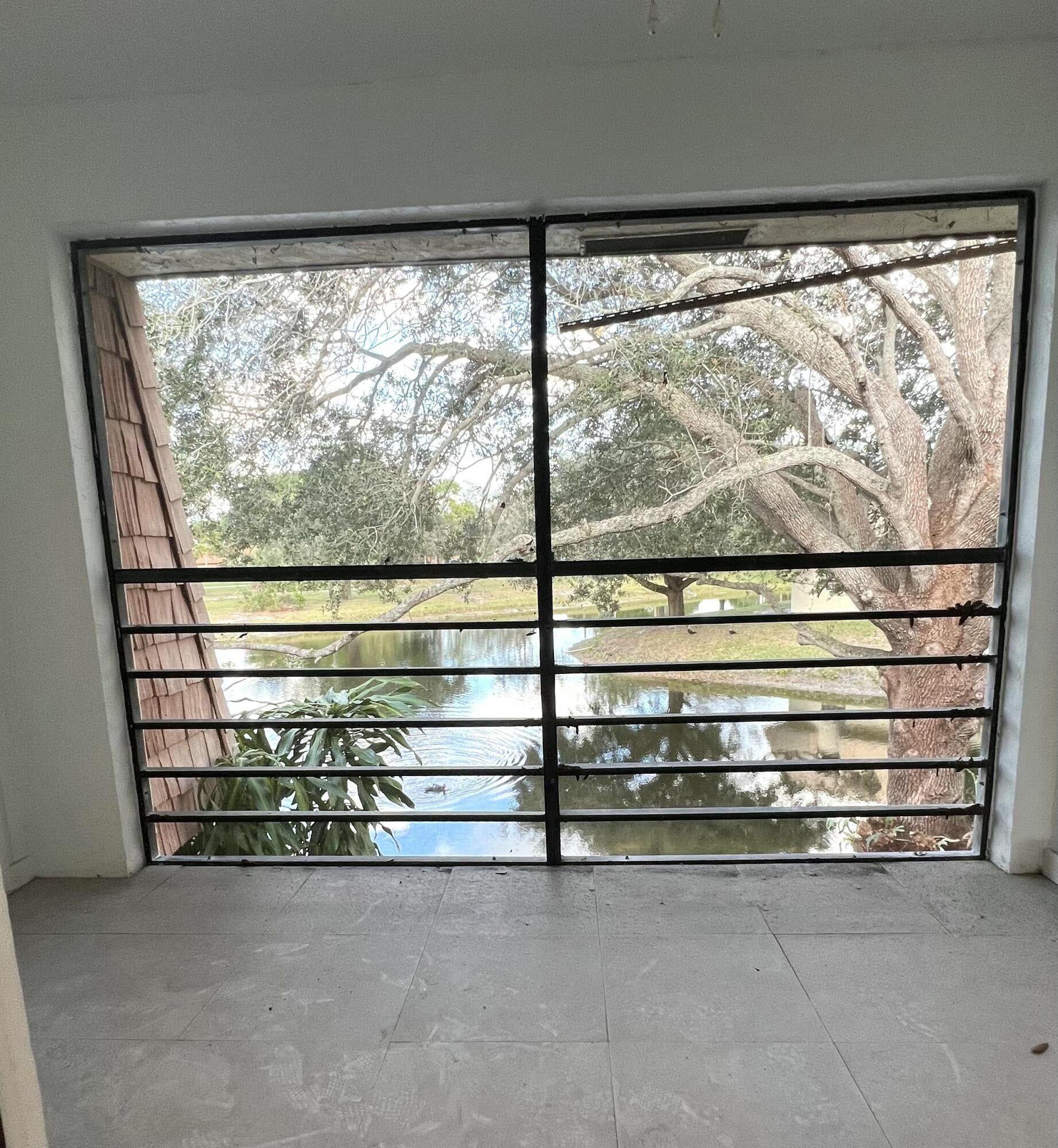 Residence photo 19