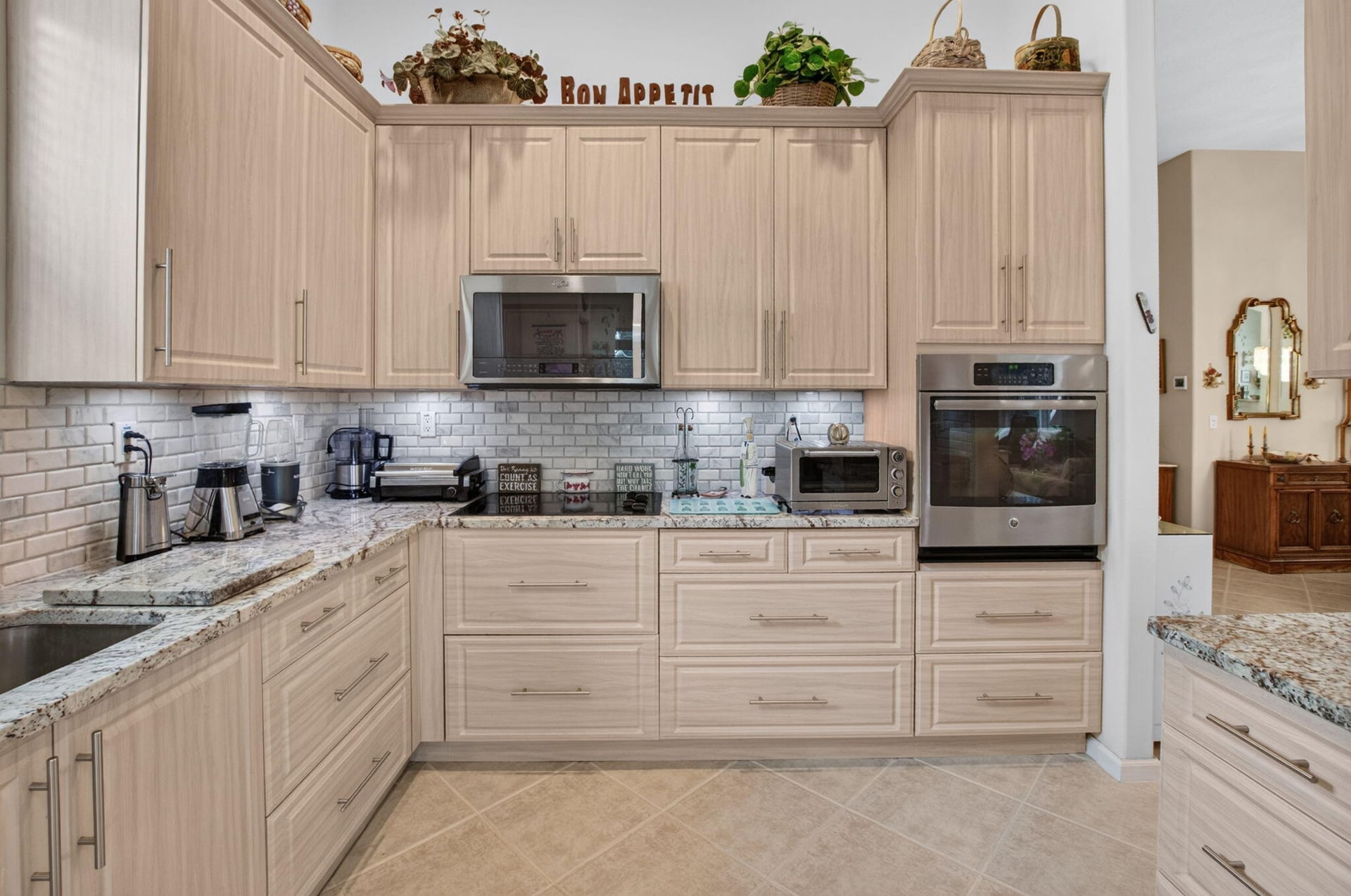 Residence photo 19